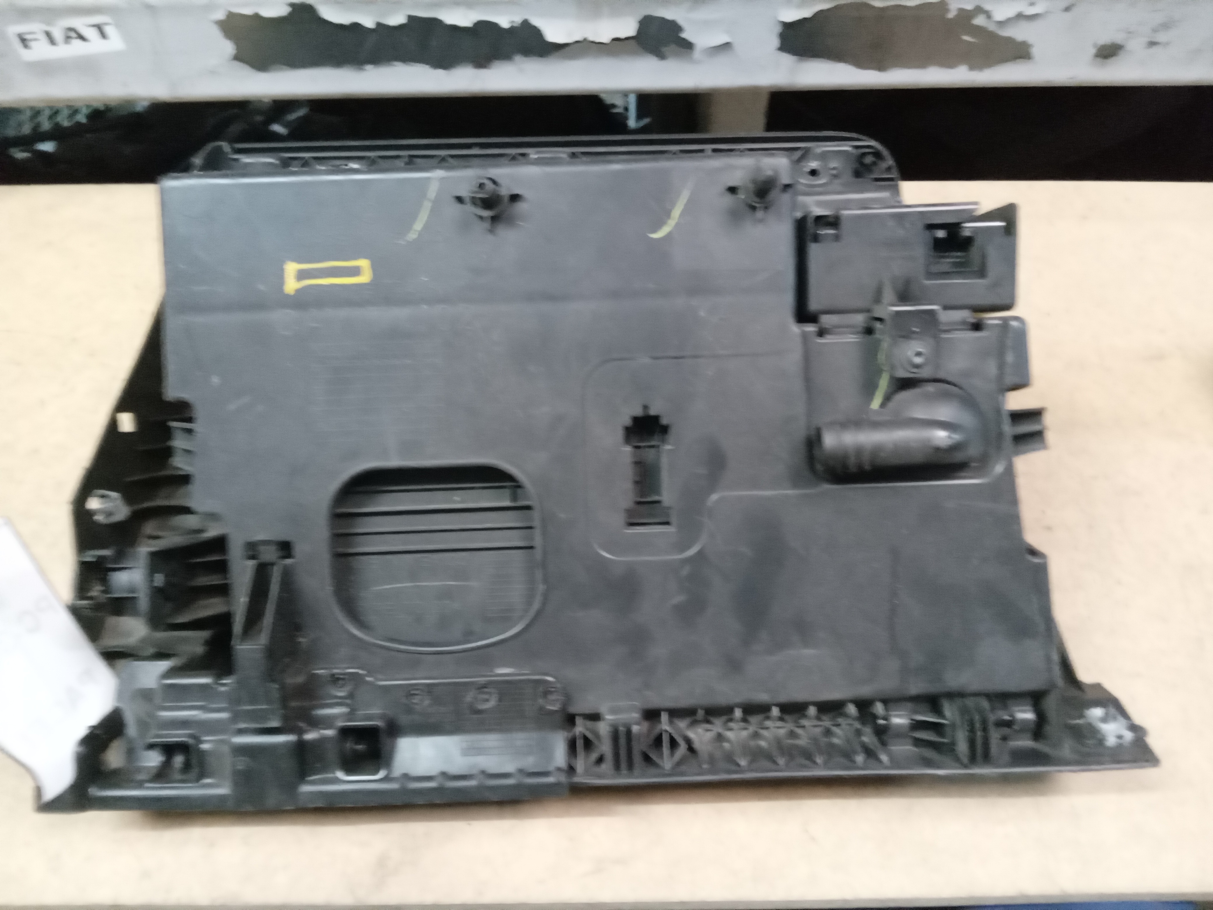 PORTA LUVAS VW JETTA 2012 2