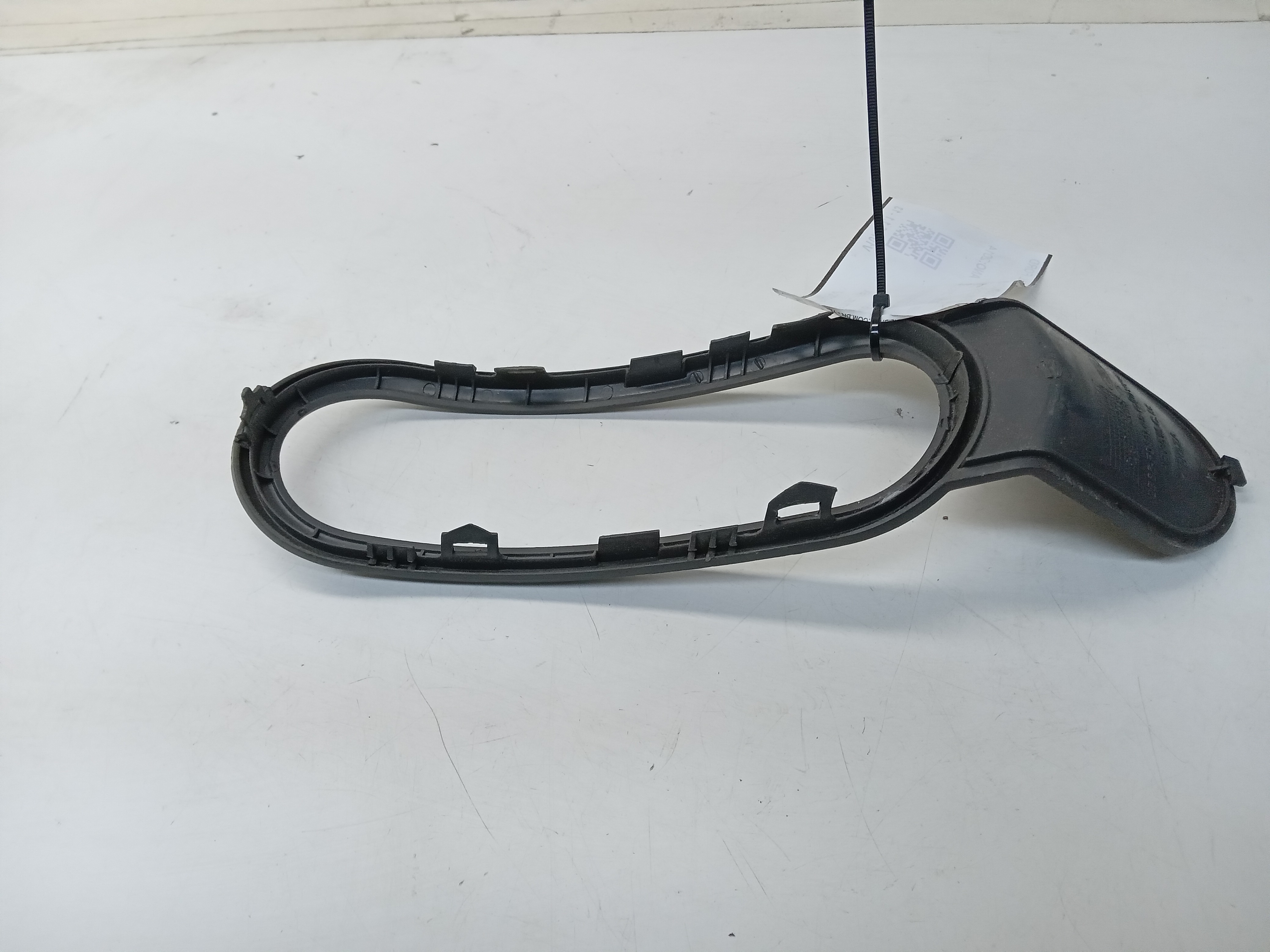 MOLDURA AVANCA CAMBIO FORD FIESTA SEDAN 2014 2