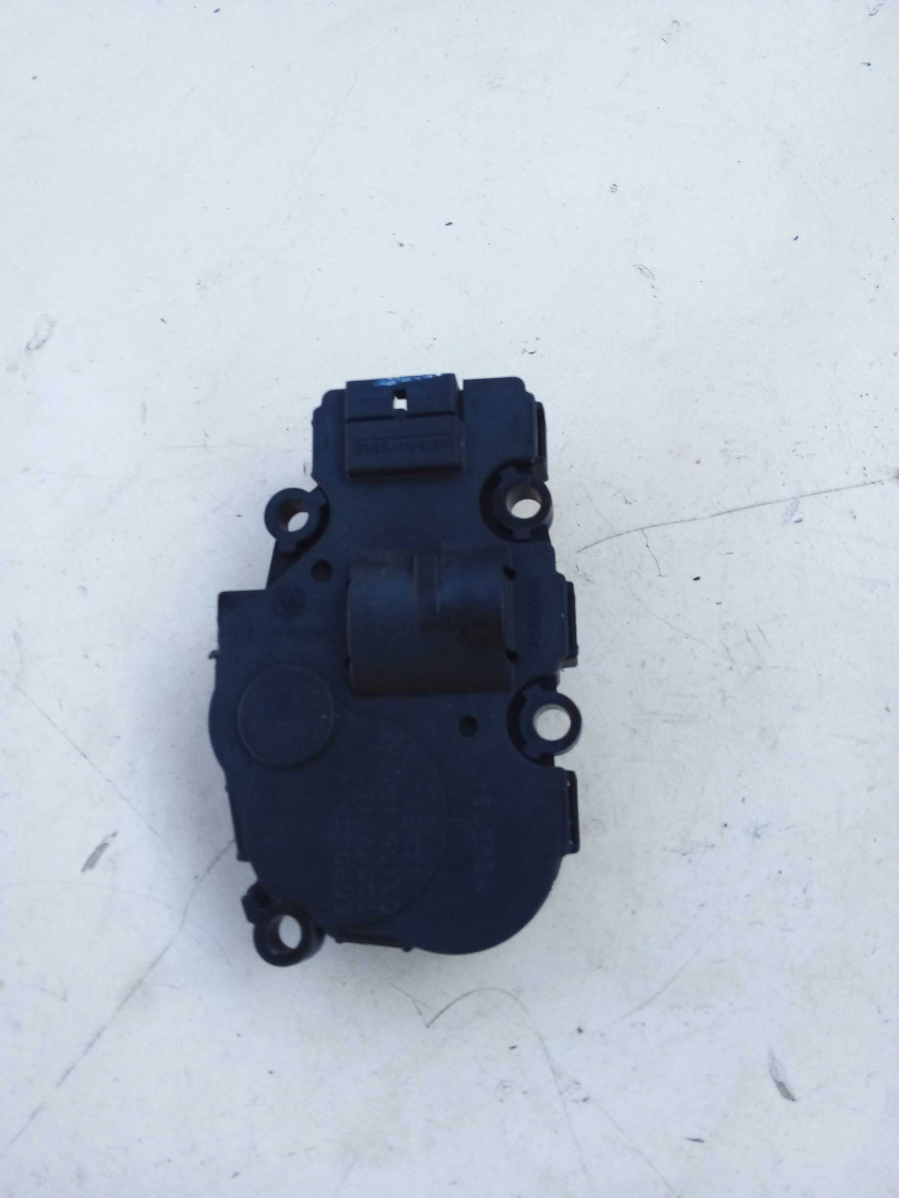 MOTOR CAIXA EVAPORIZADORA BMW 2019 1