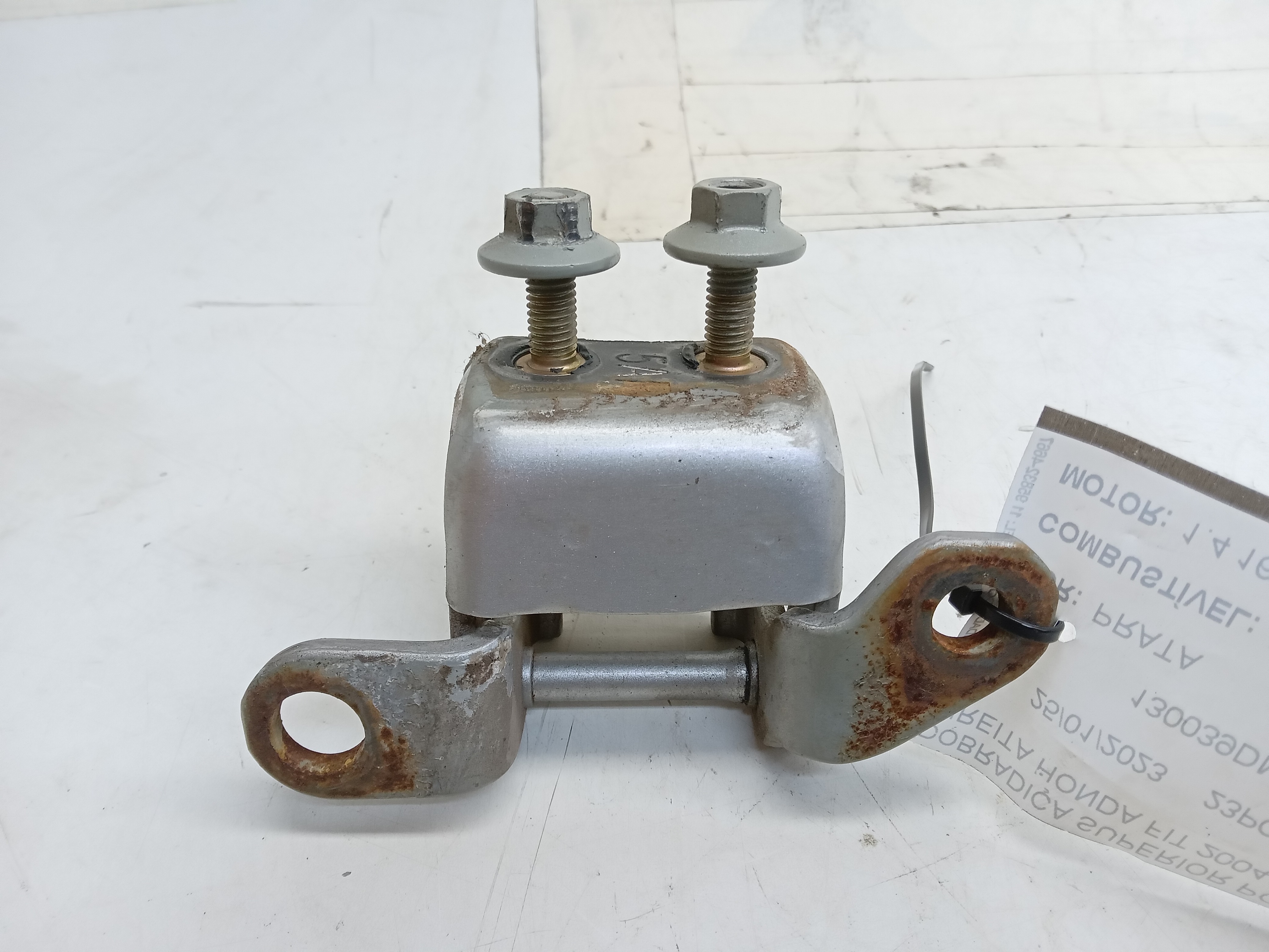 DOBRADIÇA SUPERIOR PORTA TRASEIRA DIREITA HONDA FIT 2004 2