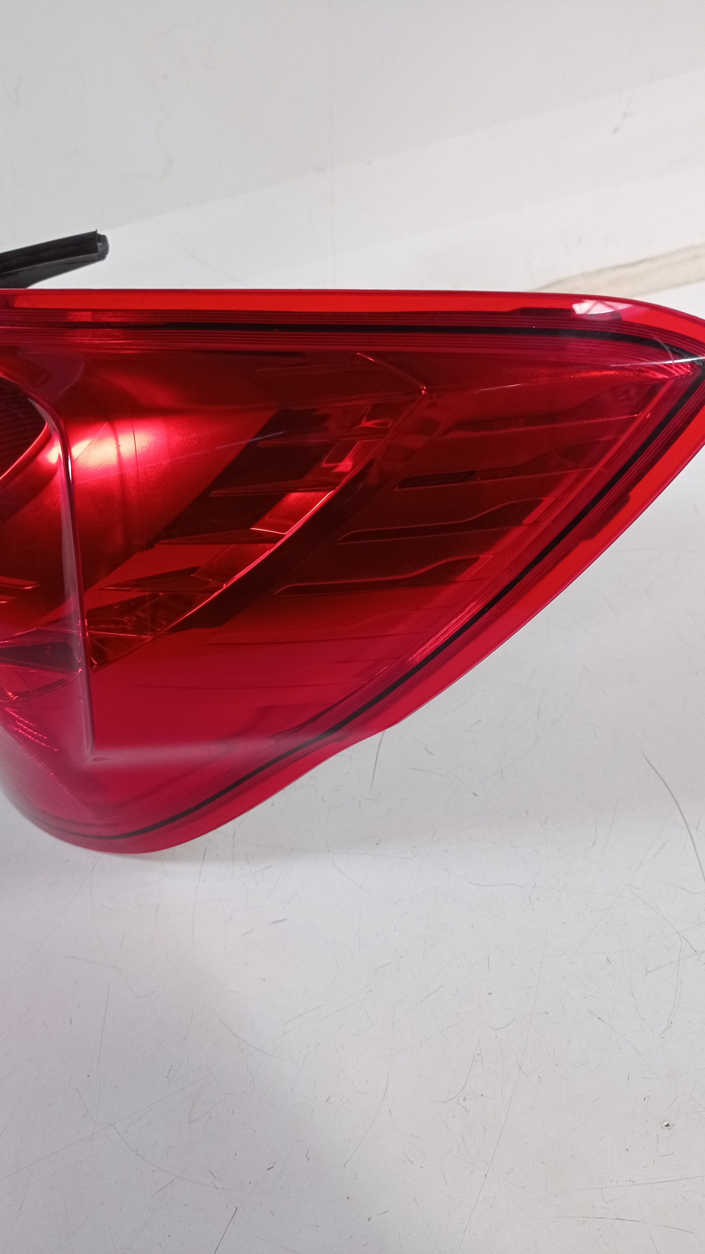 Lanterna Traseira Direita Ford Ka Hatch 2018 Recuperada 4