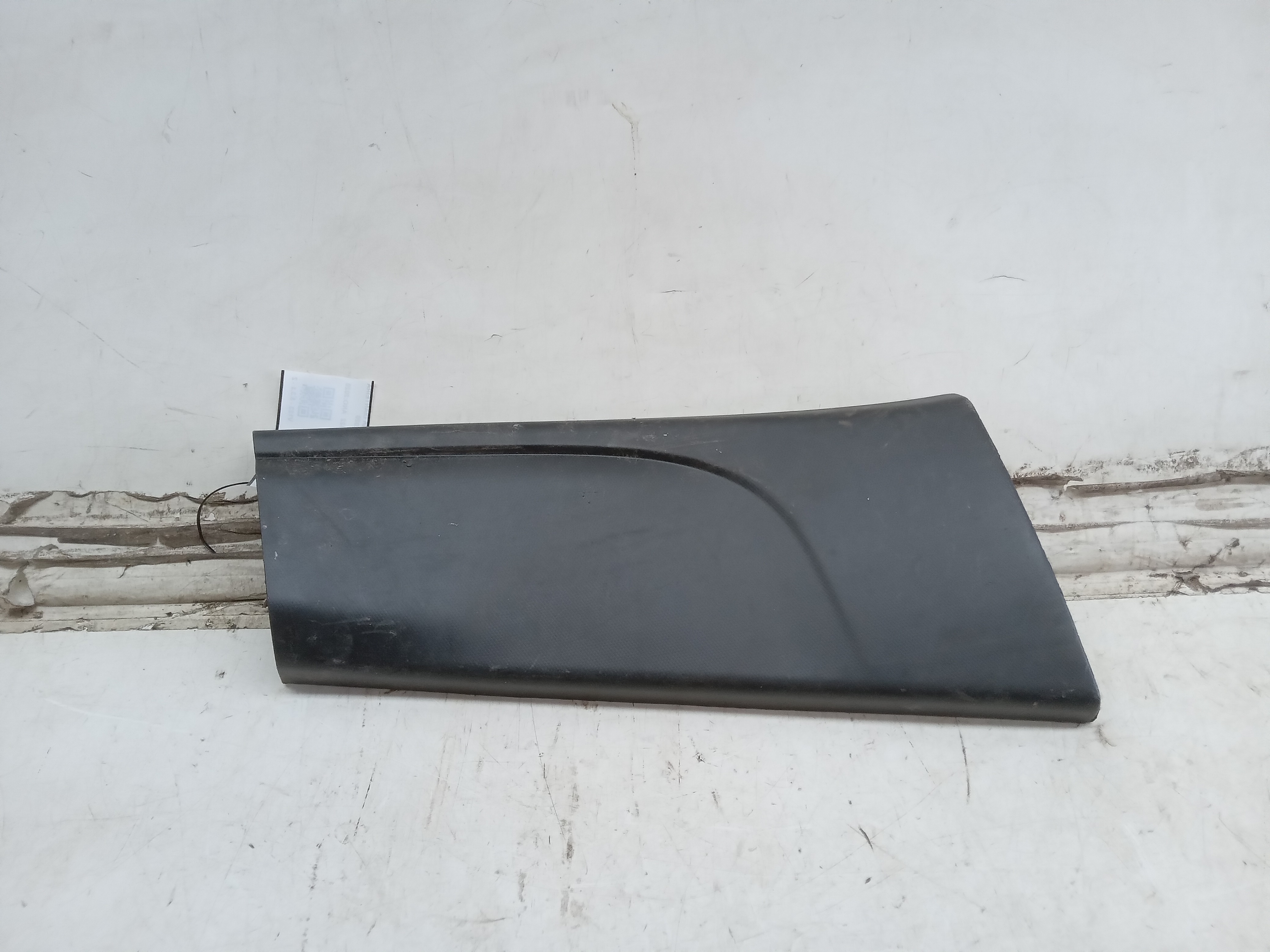 MOLDURA ACABAMENTO COLUNA CENTRAL LD Fiat Argo 2020 1