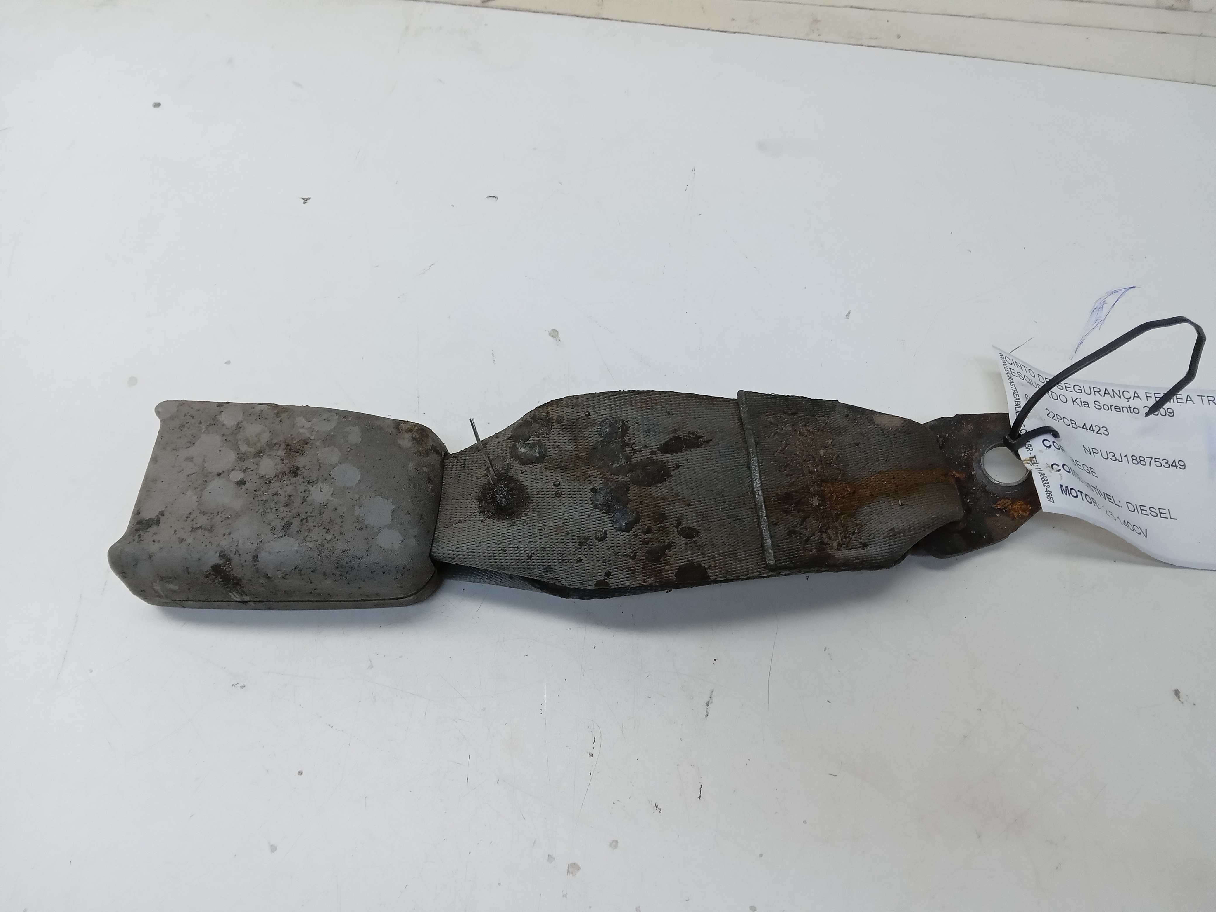 CINTO SEGURANÇA FEMEA TRASEIRO LE Kia Sorento 2009 1
