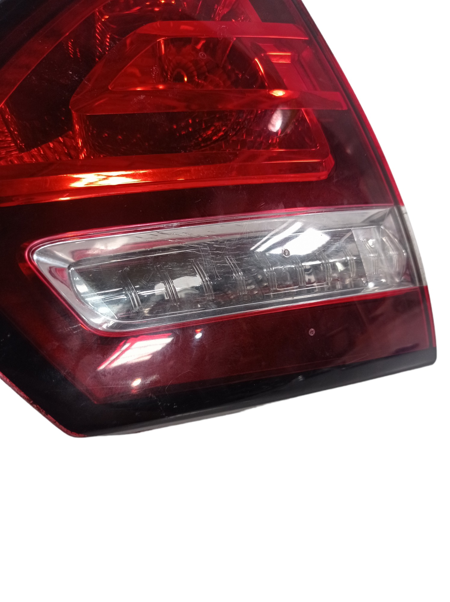 Lanterna Esquerda Tampa Tras Citroen C4 Picasso 2010 2011 4