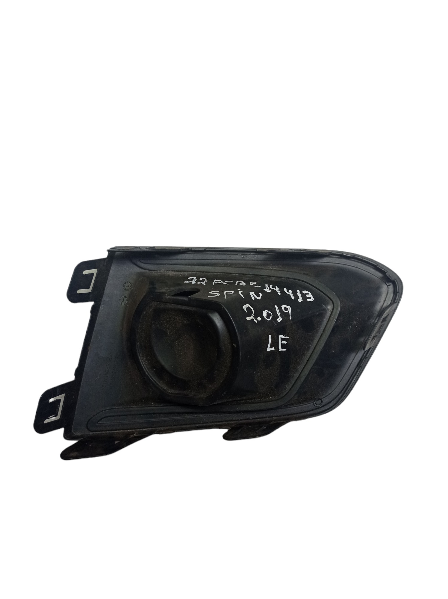 Moldura Farol Milha Esq Chevrolet Spin 2019 20 52128456 2