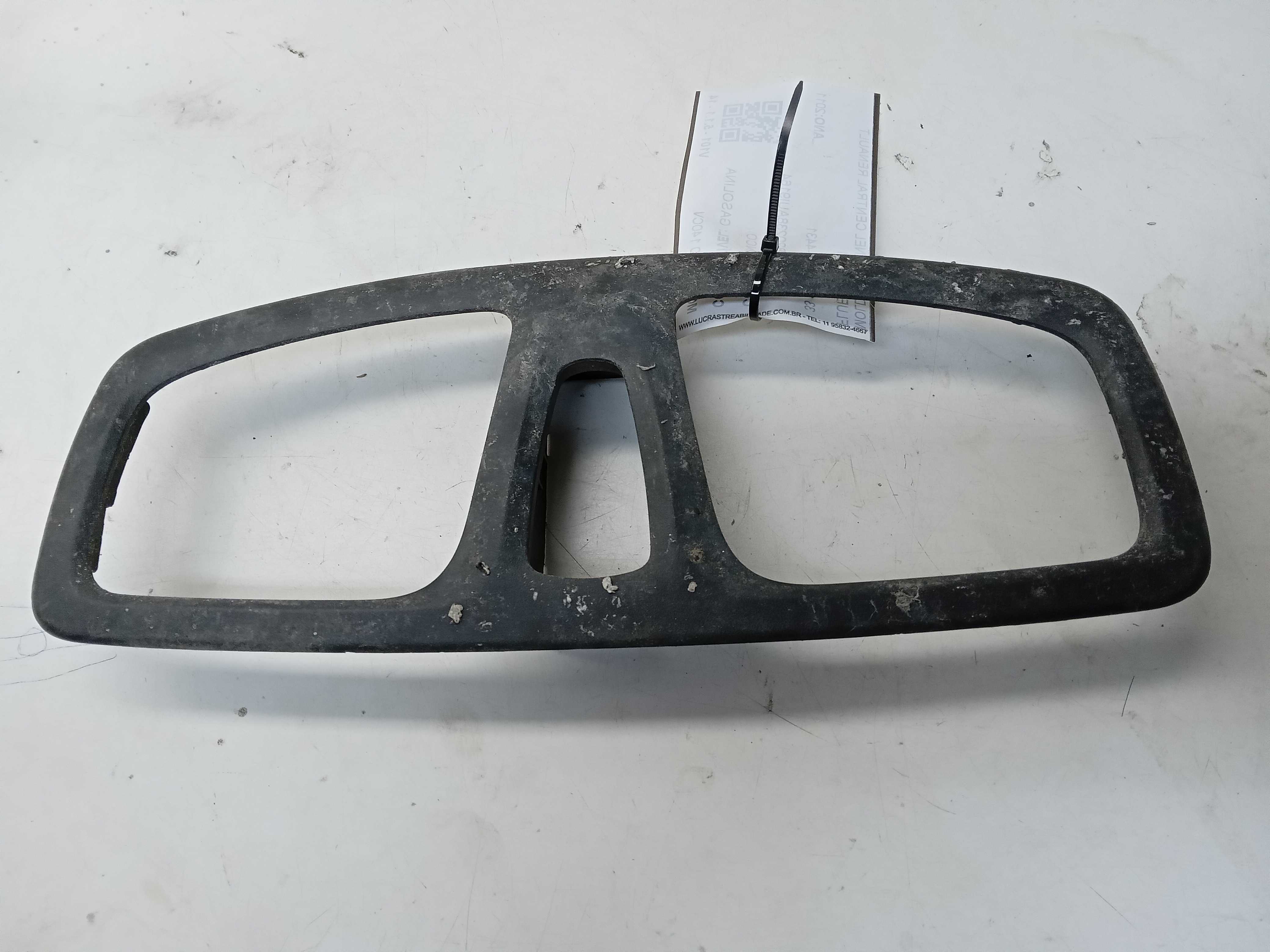 MOLDURA PAINEL CENTRAL RENAULT FLUENCE 2011 2