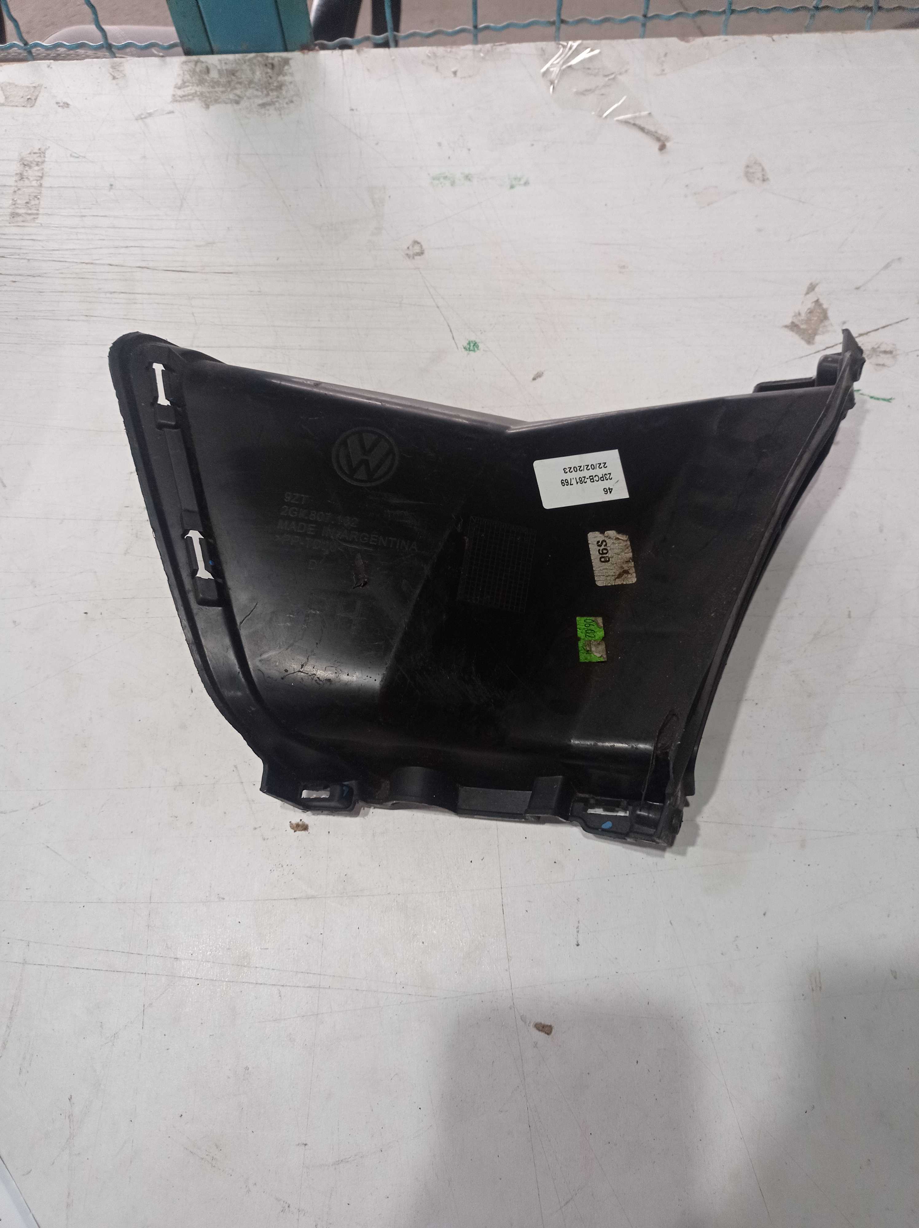 DEFLETOR DE AR DIREITO RADIADOR VOLKSWAGEN POLO 2020 2