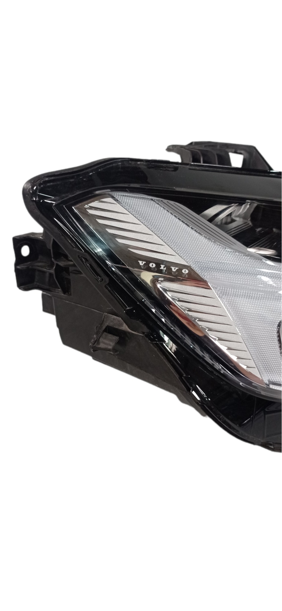 Farol Direito Full Led Volvo Xc60 2022 2023 Para Recuperar 2