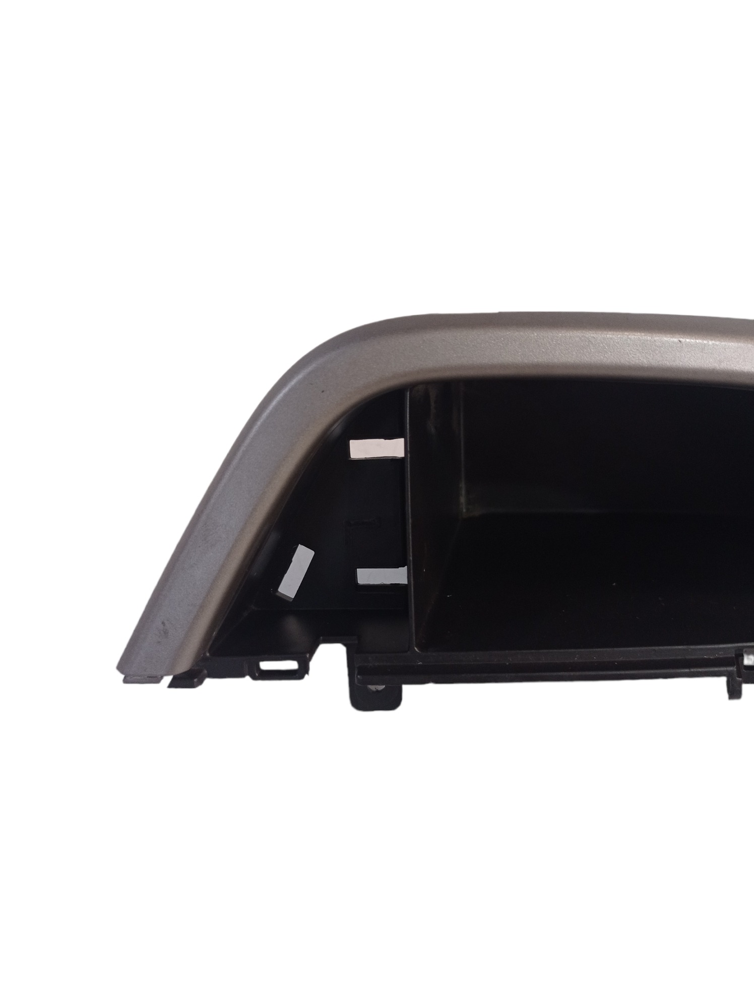 96954585 Porta Objeto Esquerdo Painel Central Gm Sonic 2011 2