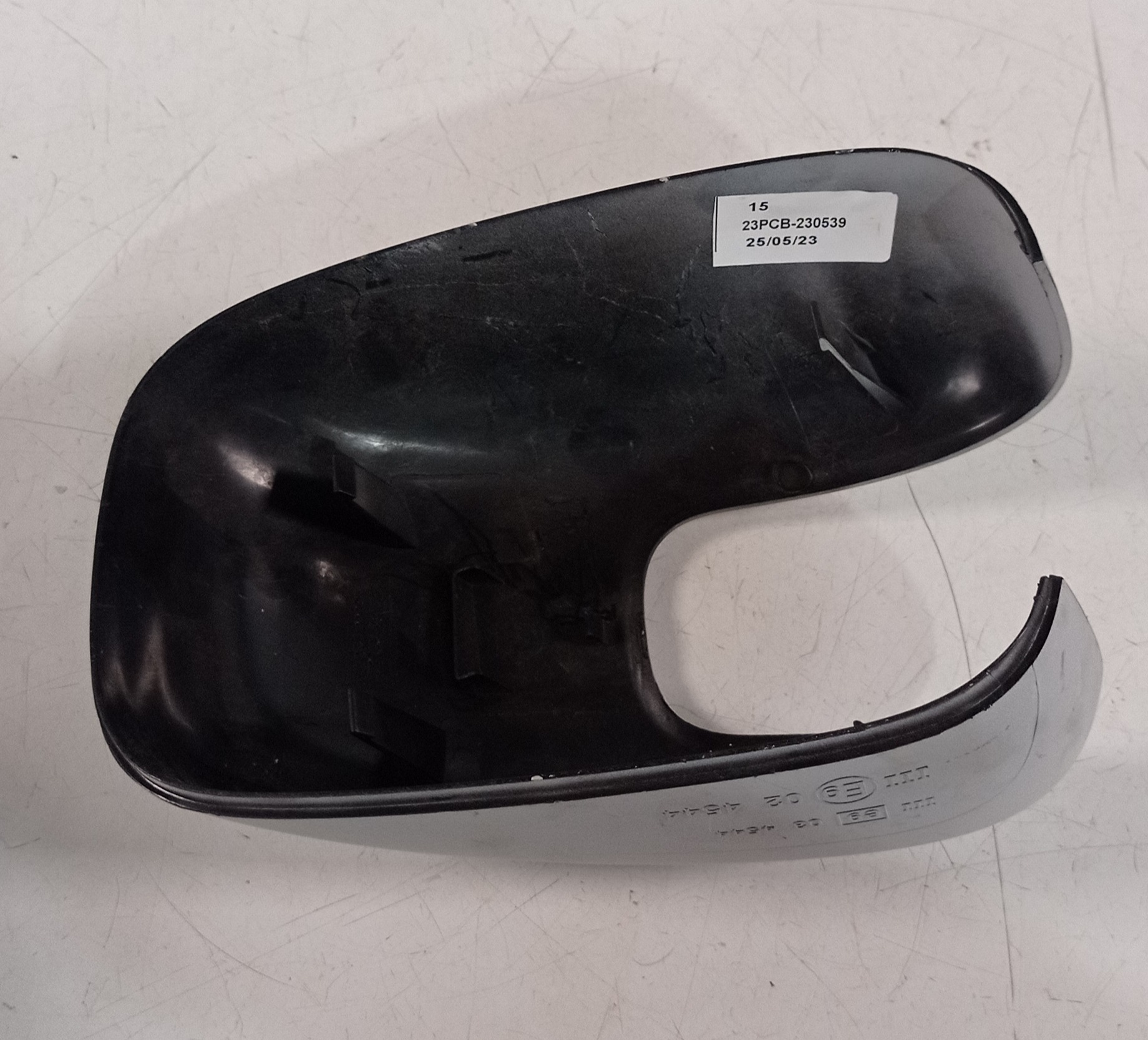 Capa Retrovisor Lado Esquerdo Fiat Uno Vivace Way 2011 2019 Branca 7
