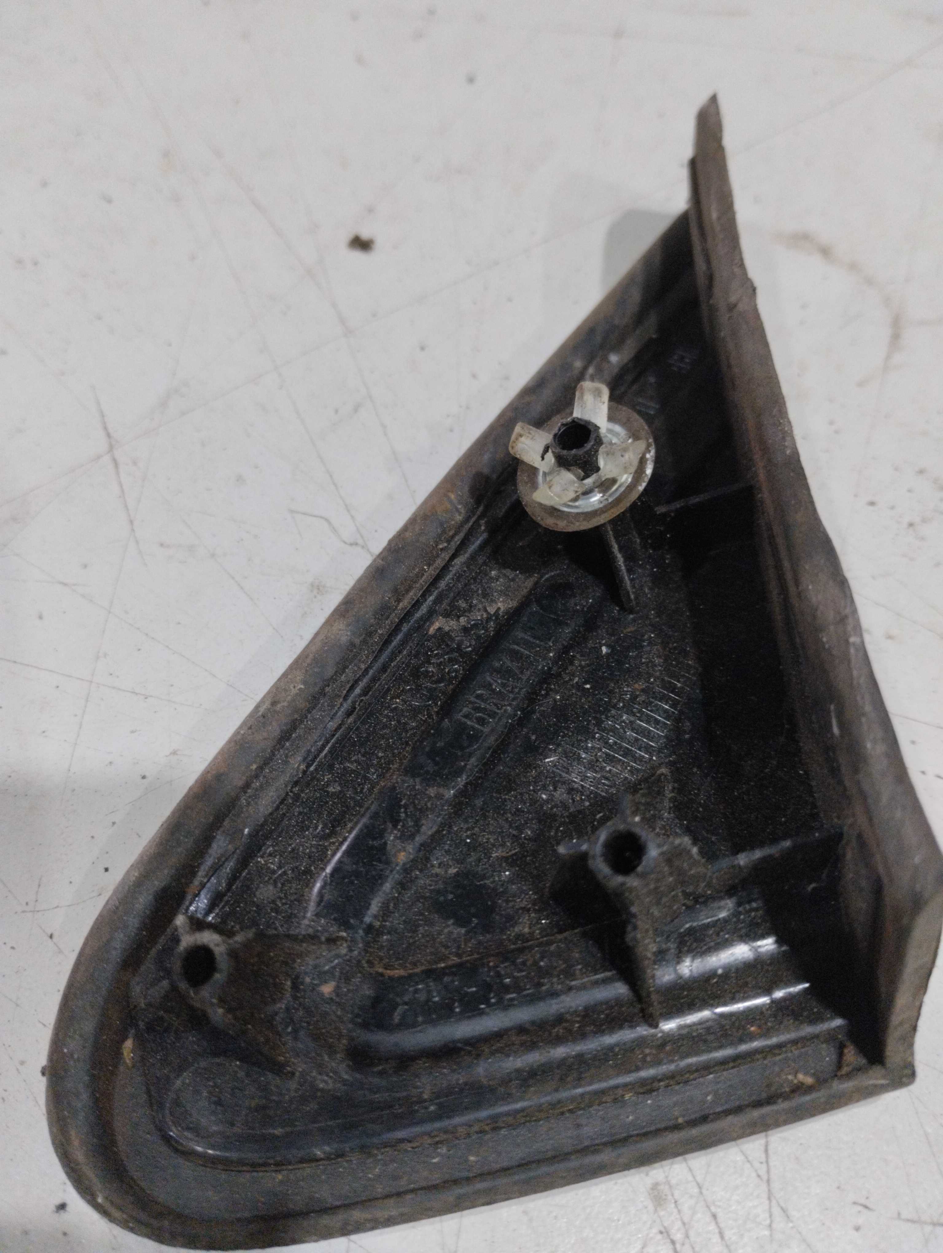 Acabamento externo retrovisor direito polo 2019 2