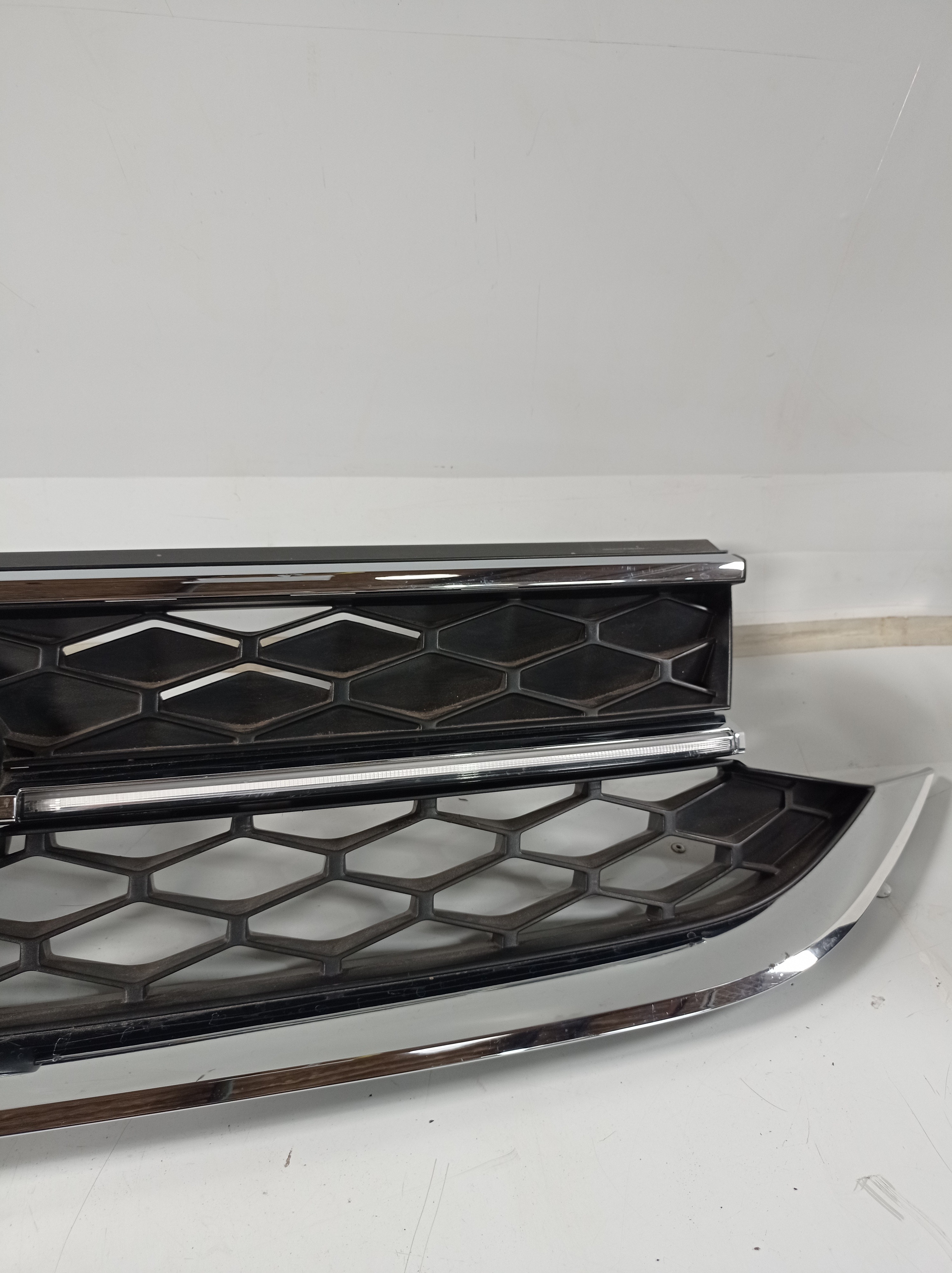 2gj853653g Grade Dianteira Vw Taos Highline 2020/2022 C Led 4