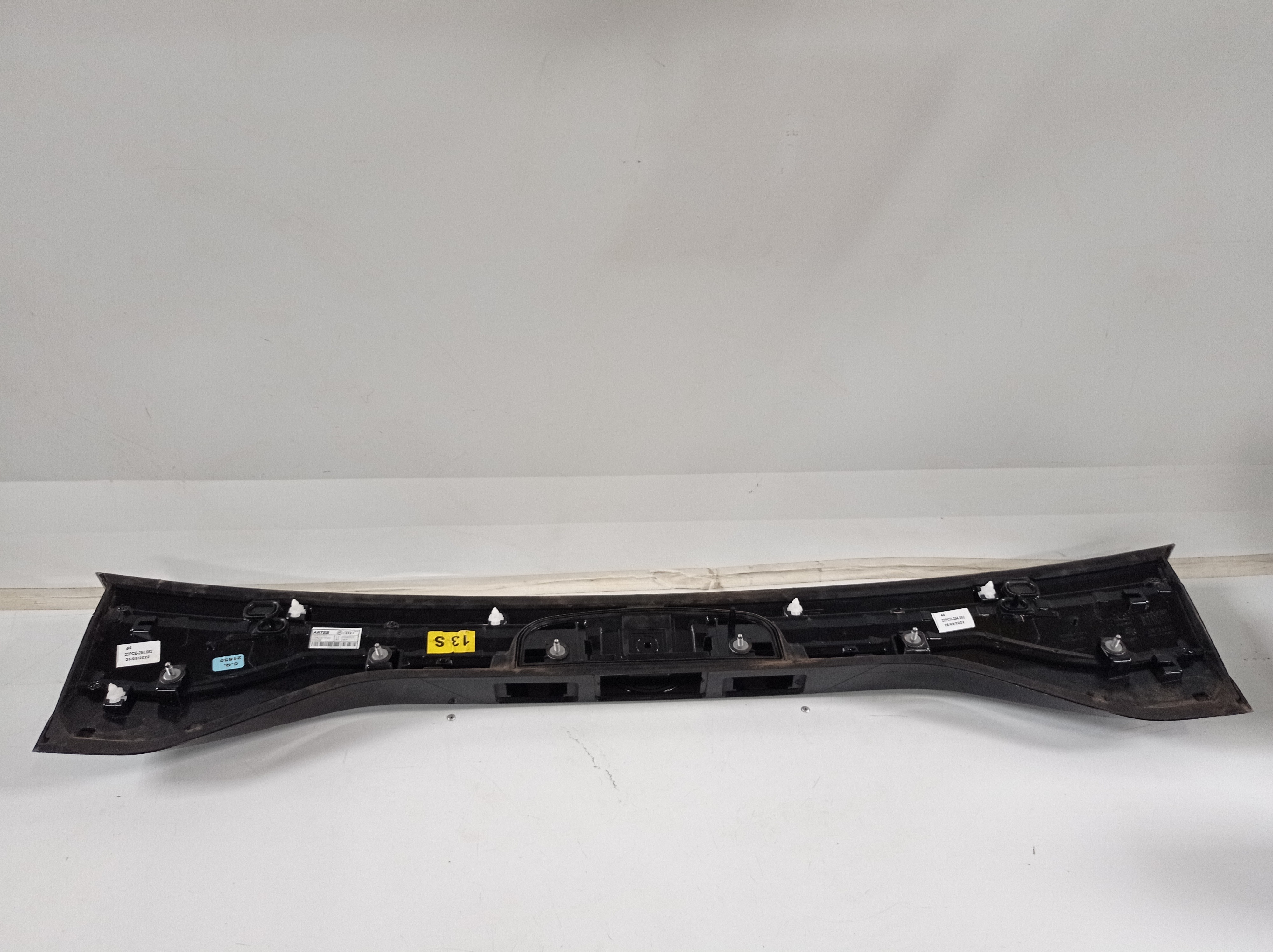 2gp827577 Moldura Aplique Tampa Traseira Vw T-cross 18/19 2