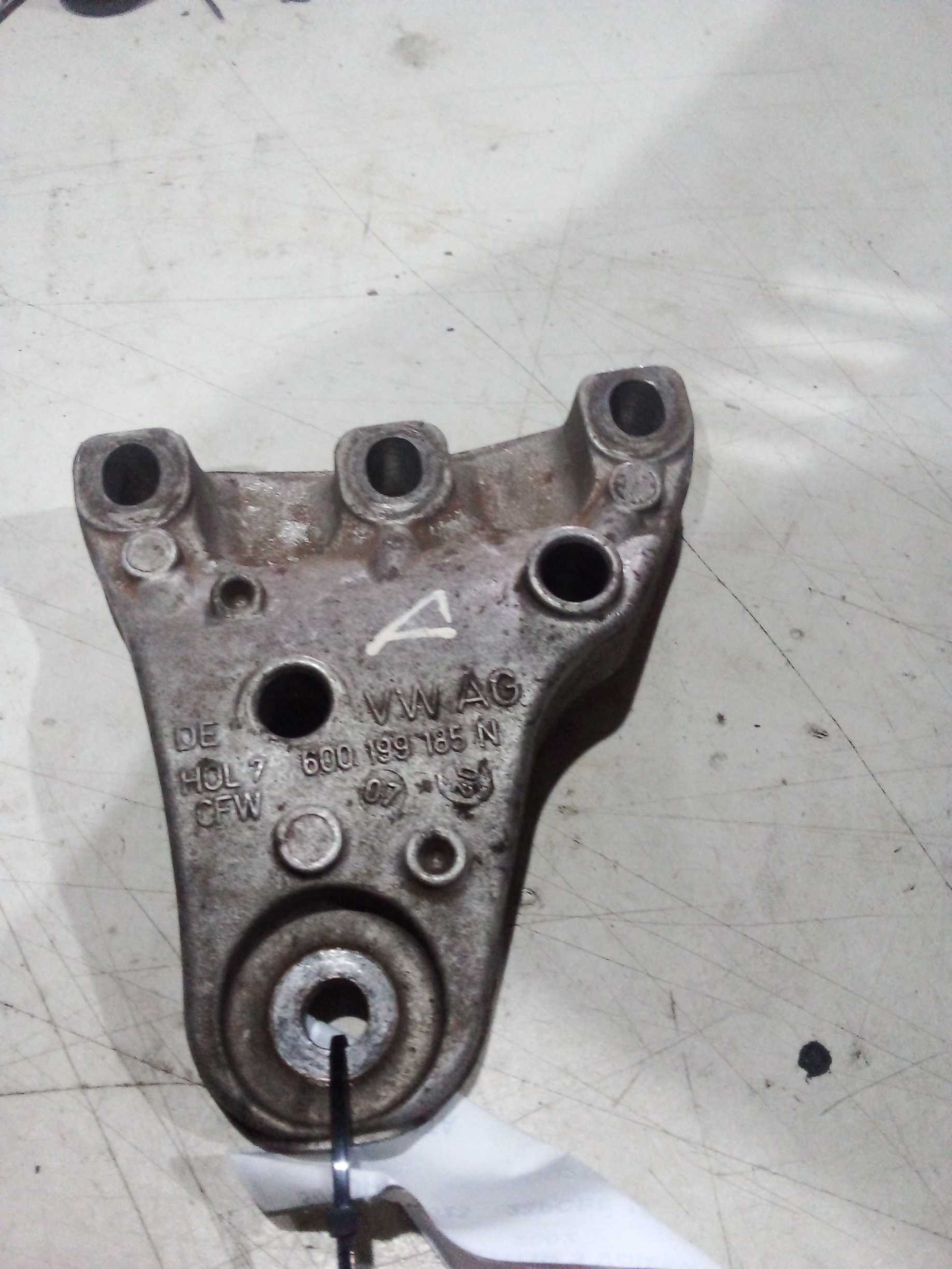 SUPORTE DO MOTOR 3 Volkswagen Polo 2002  600199185n 2