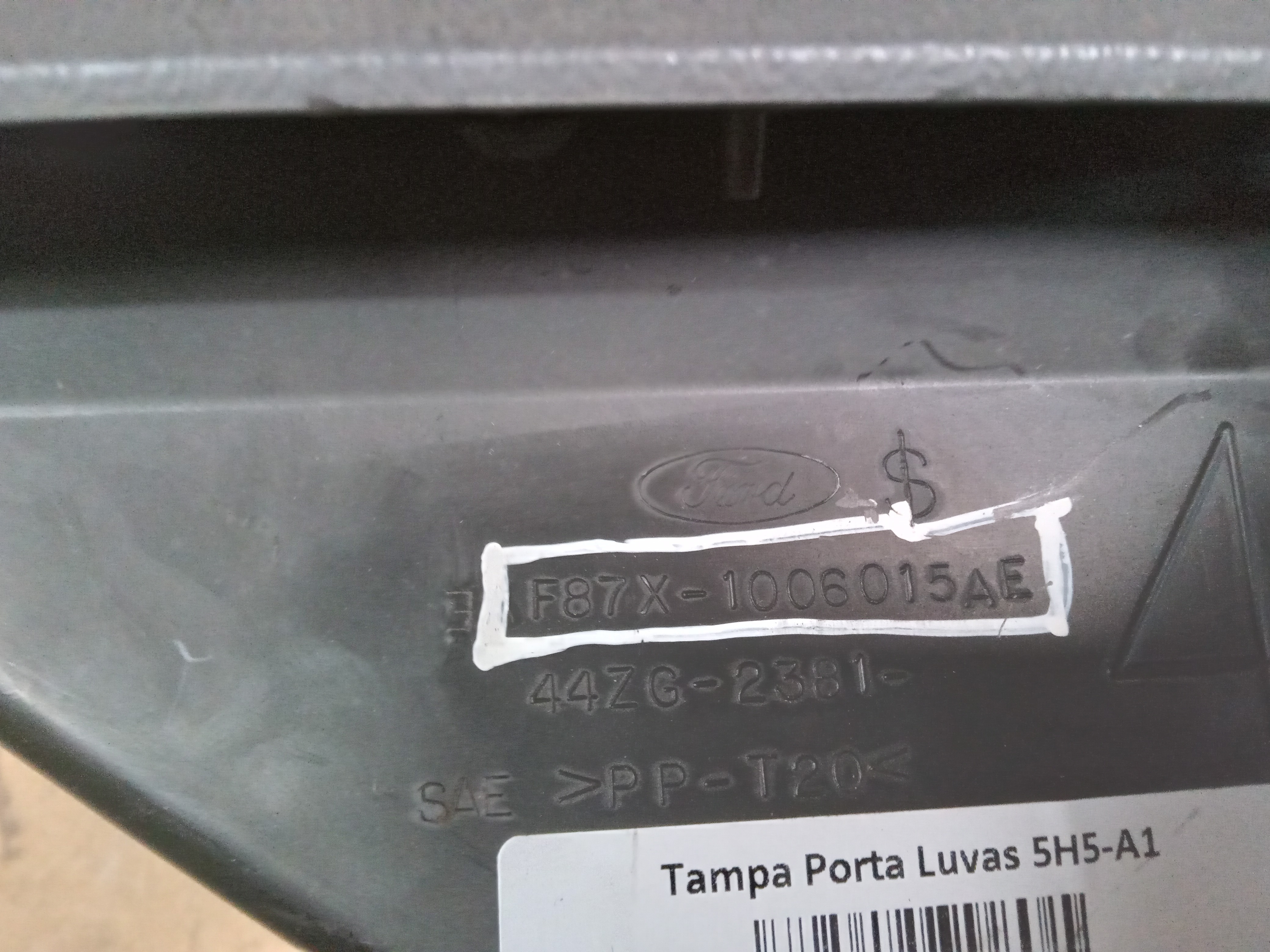 PORTA LUVAS FORD RANGER 2004 3
