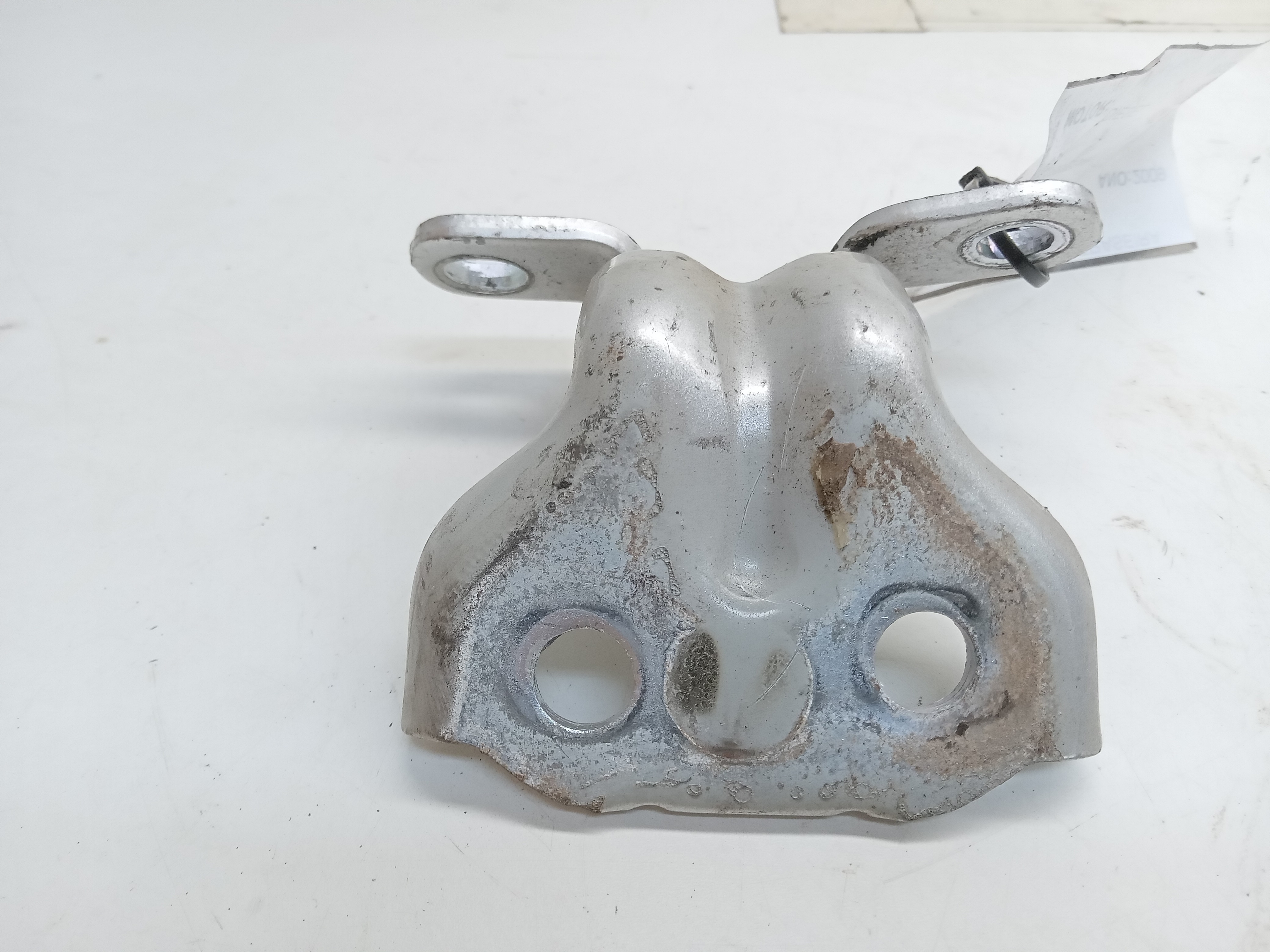 DOBRADIÇA SUPERIOR TRASEIRA LE Kia Sorento 2009 1