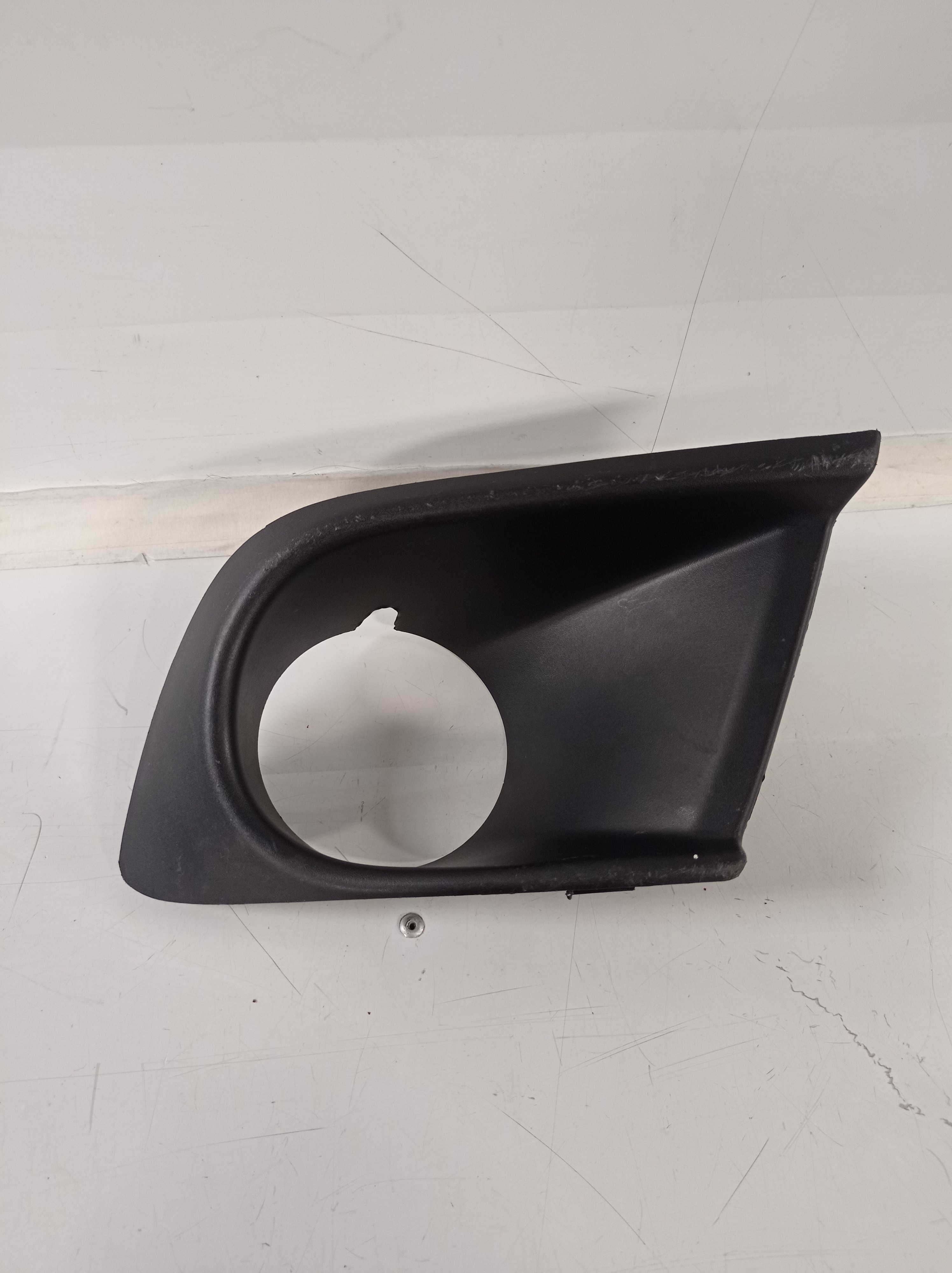 94757854 Moldura Direita Farol Milha Gm Onix Prisma 2019