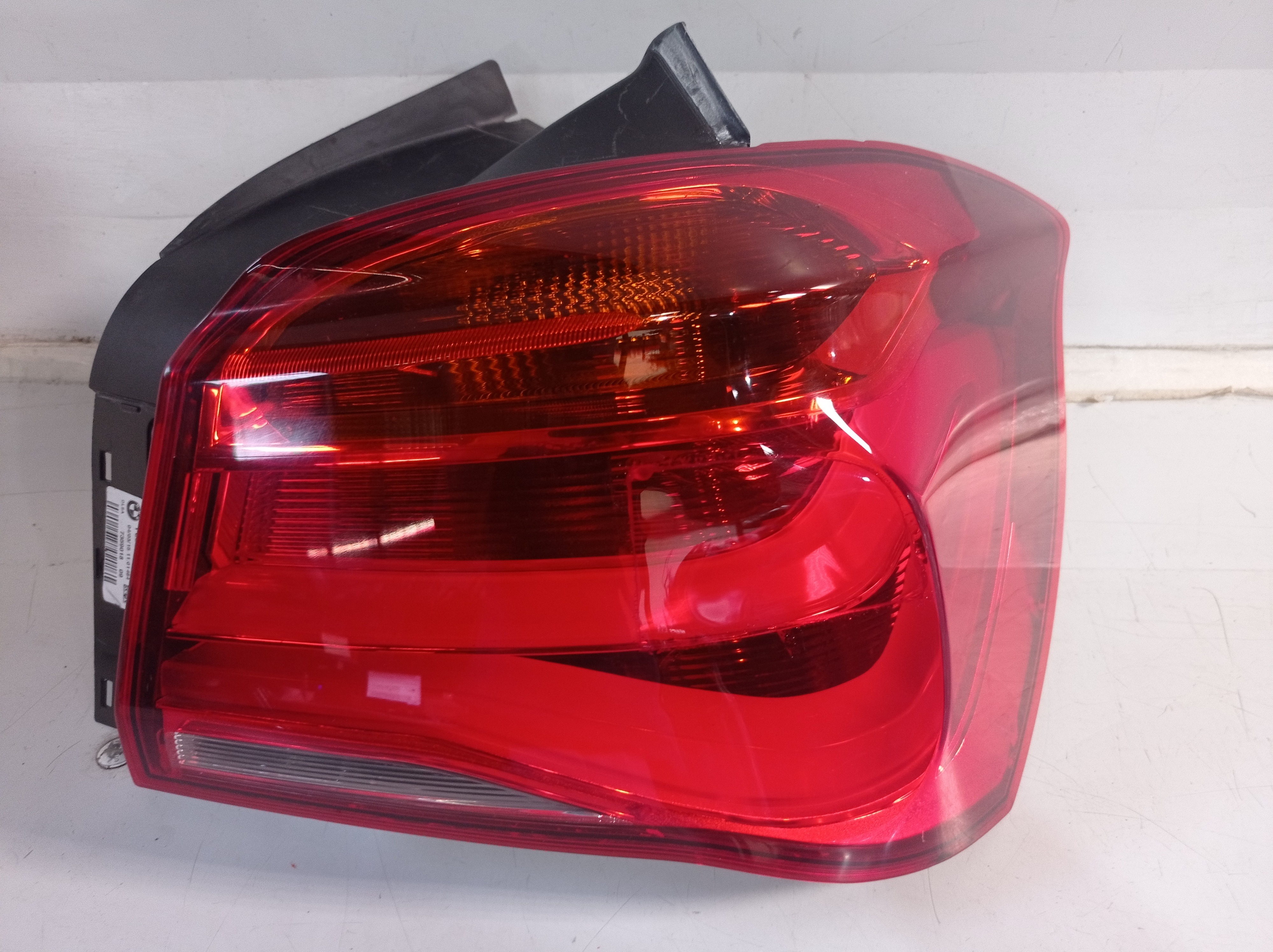 Lanterna tras Direita BMW 118i 2014 a 2015 recuperada 2