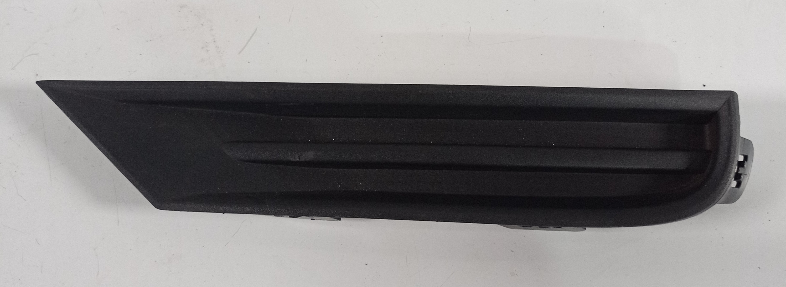 52141909 Moldura Parachoque Direito Chevrolet S10 2017 2019