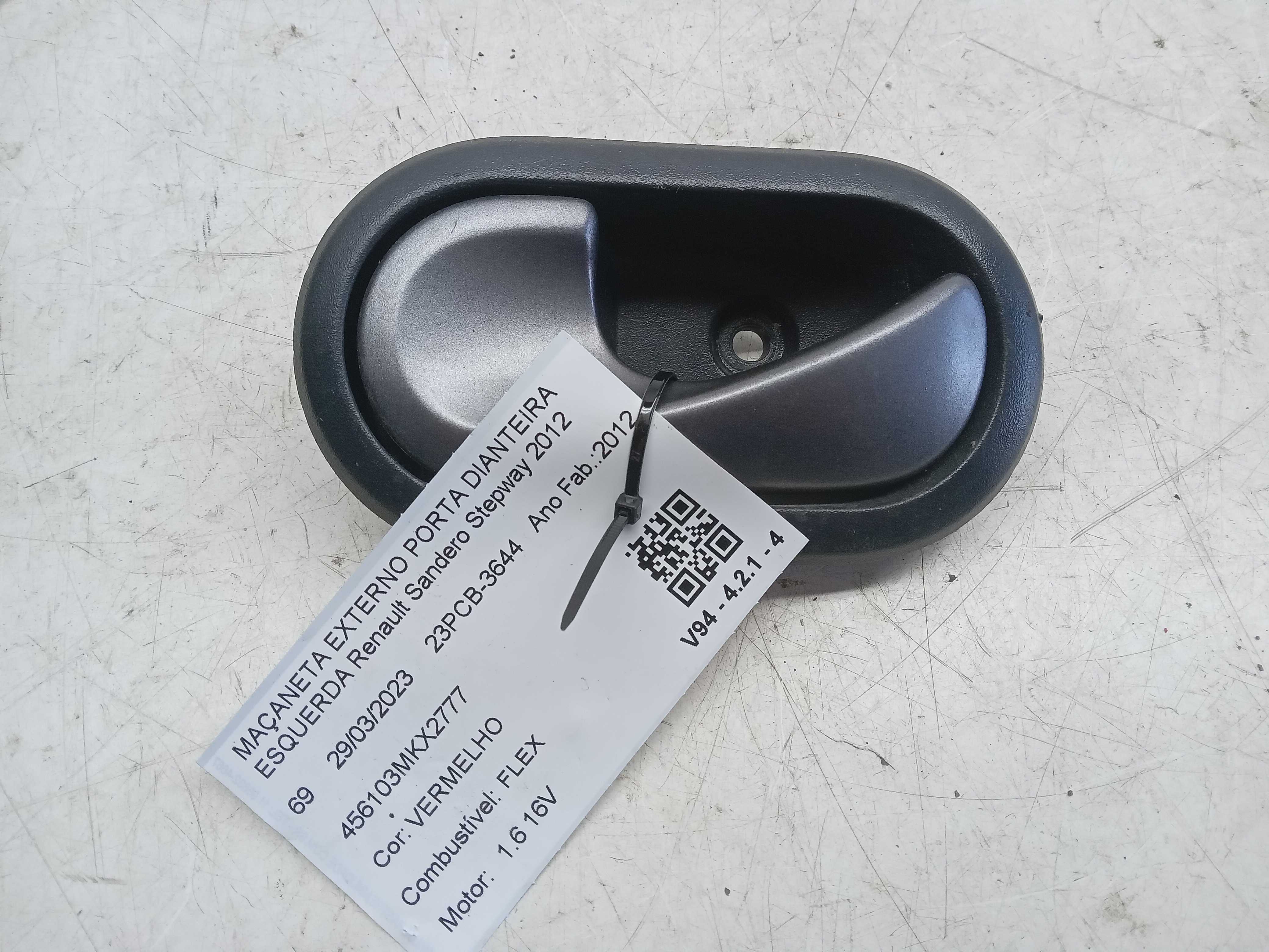 MAÇANETA INTERNA PORTA DIANT LE Renault Sandero Stepway 2012 2