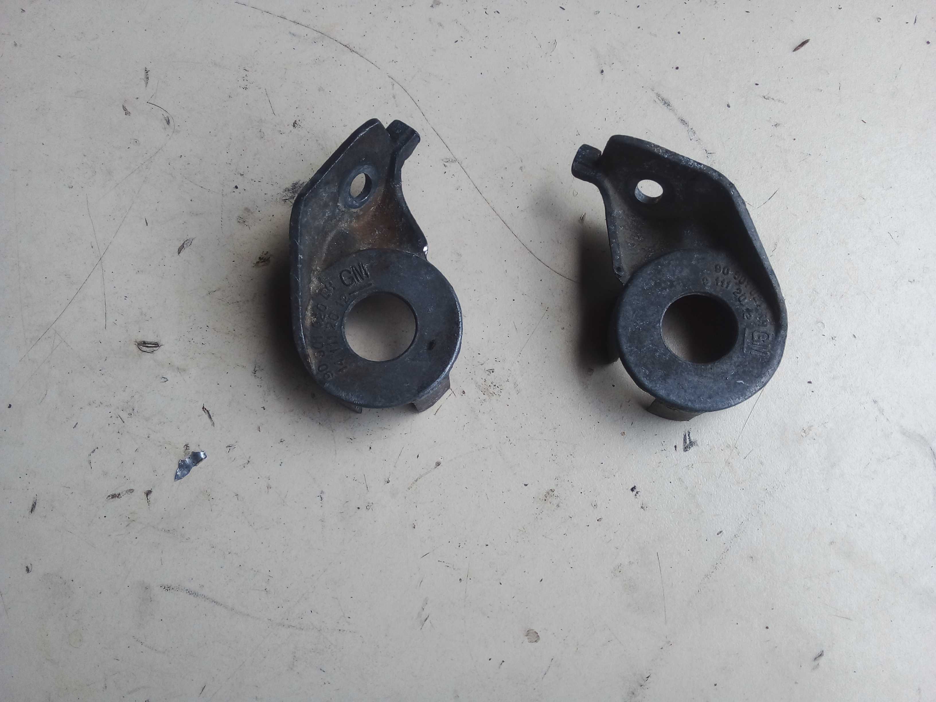 PAR SUPORTE SUPERIOR  MOTOR VECTRA 98 MOTOR 2.2 1