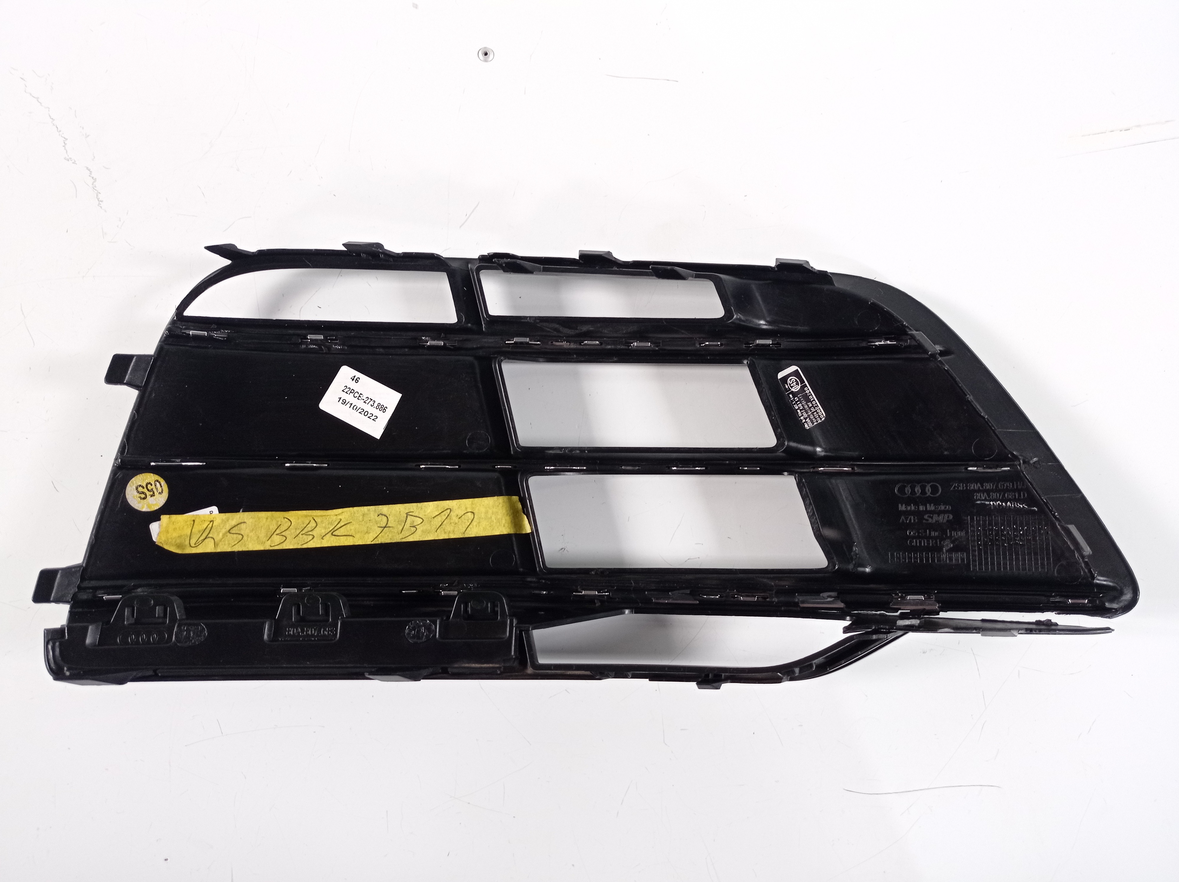 Grade Farol Milha Esquerda Parachoque Diant Audi Q5 2018 5