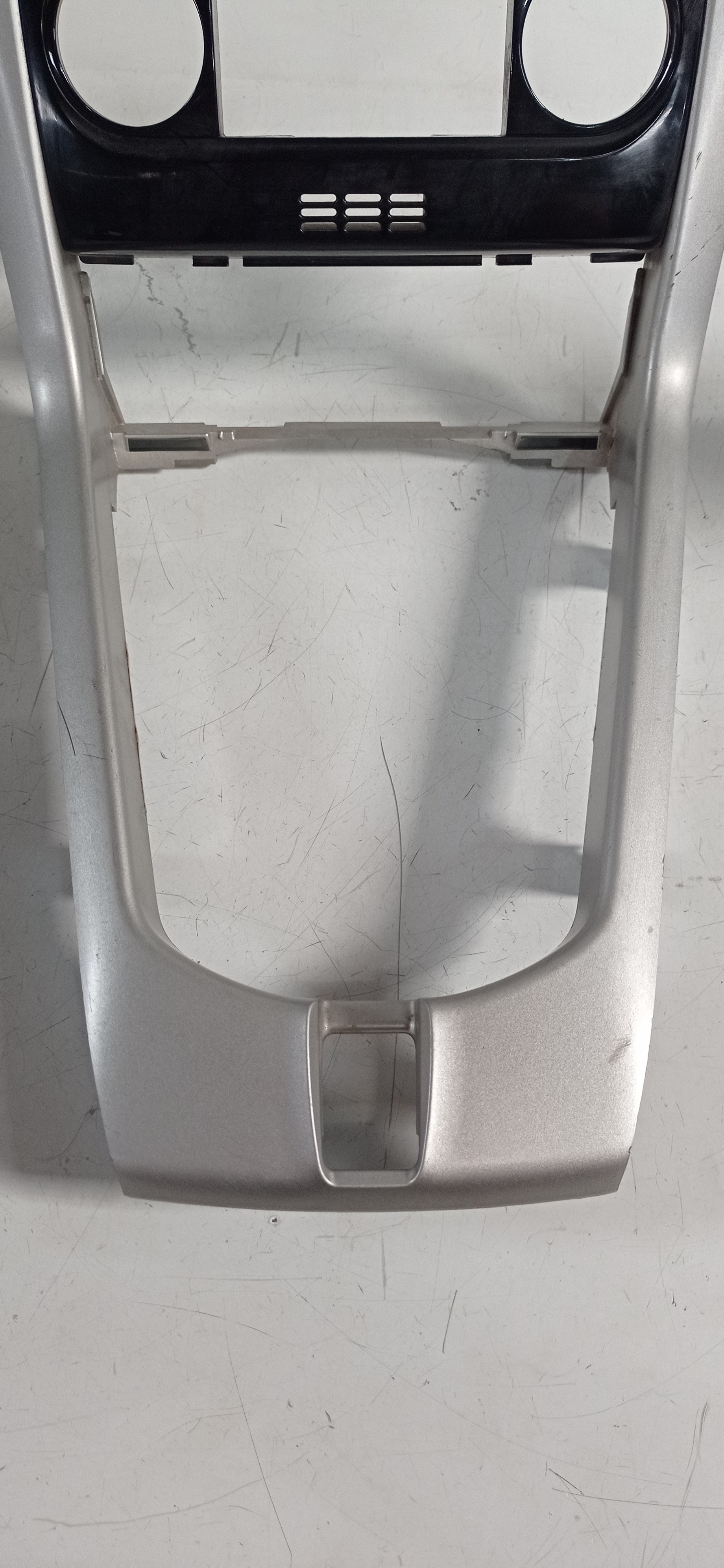 Moldura Console Central Gm Captiva 2012 9