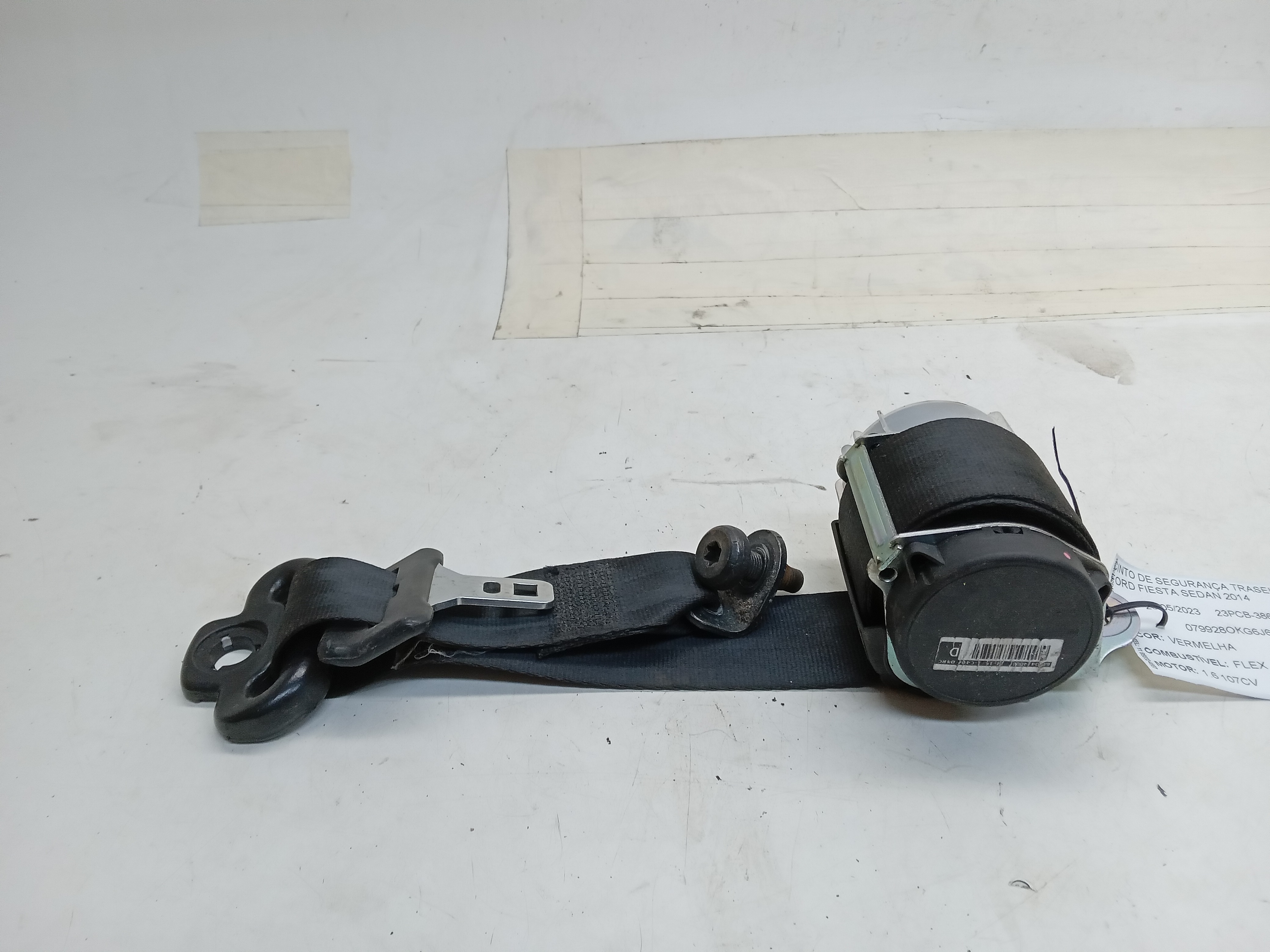CINTO DE SEGURANÇA TRASEIRO DIREITO FORD FIESTA SEDAN 2014