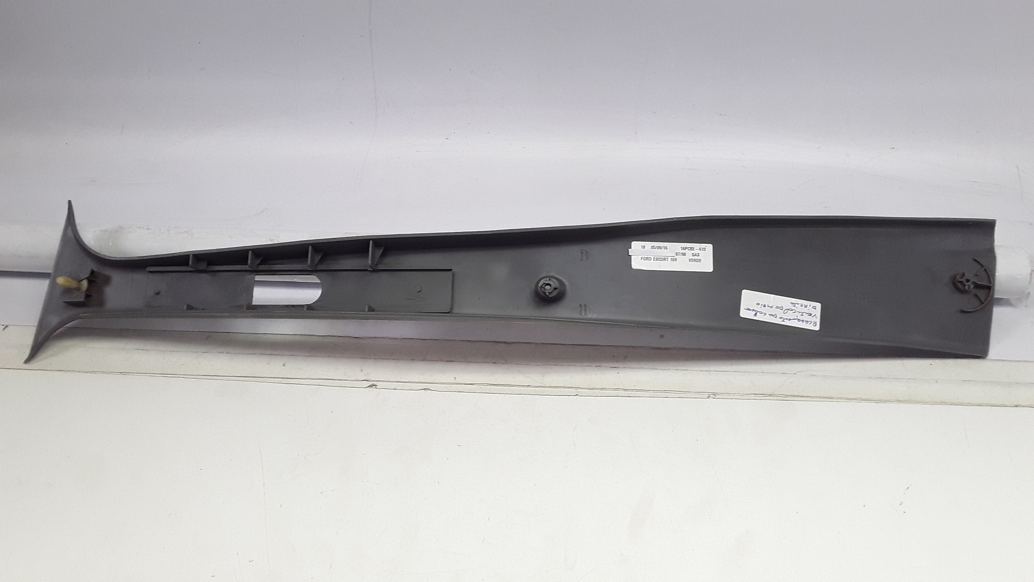 Acabamento Moldura Central Direita Ford Escort 1996 1997 3