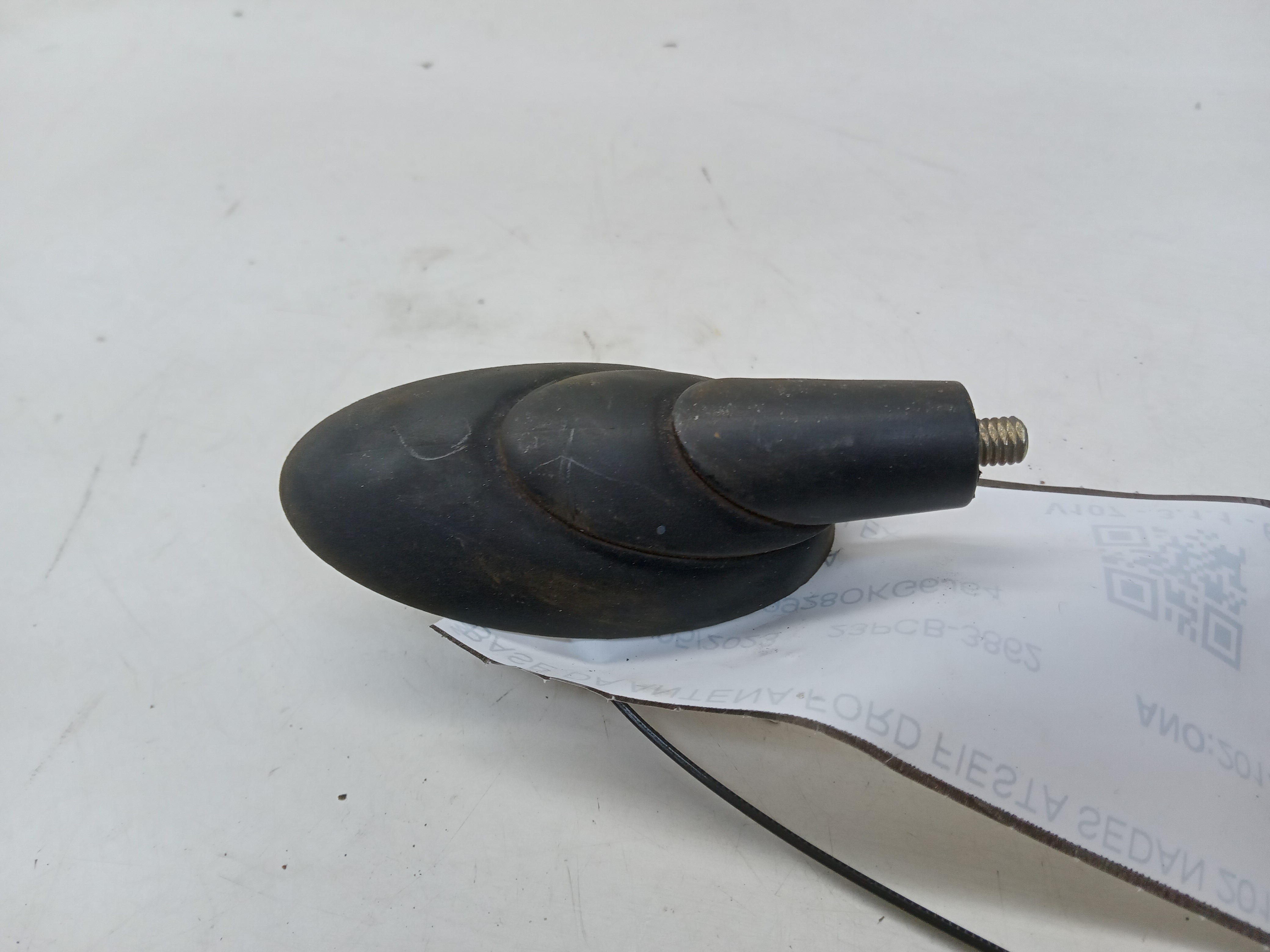 BASE ANTENA FORD FIESTA SEDAN 2014 2