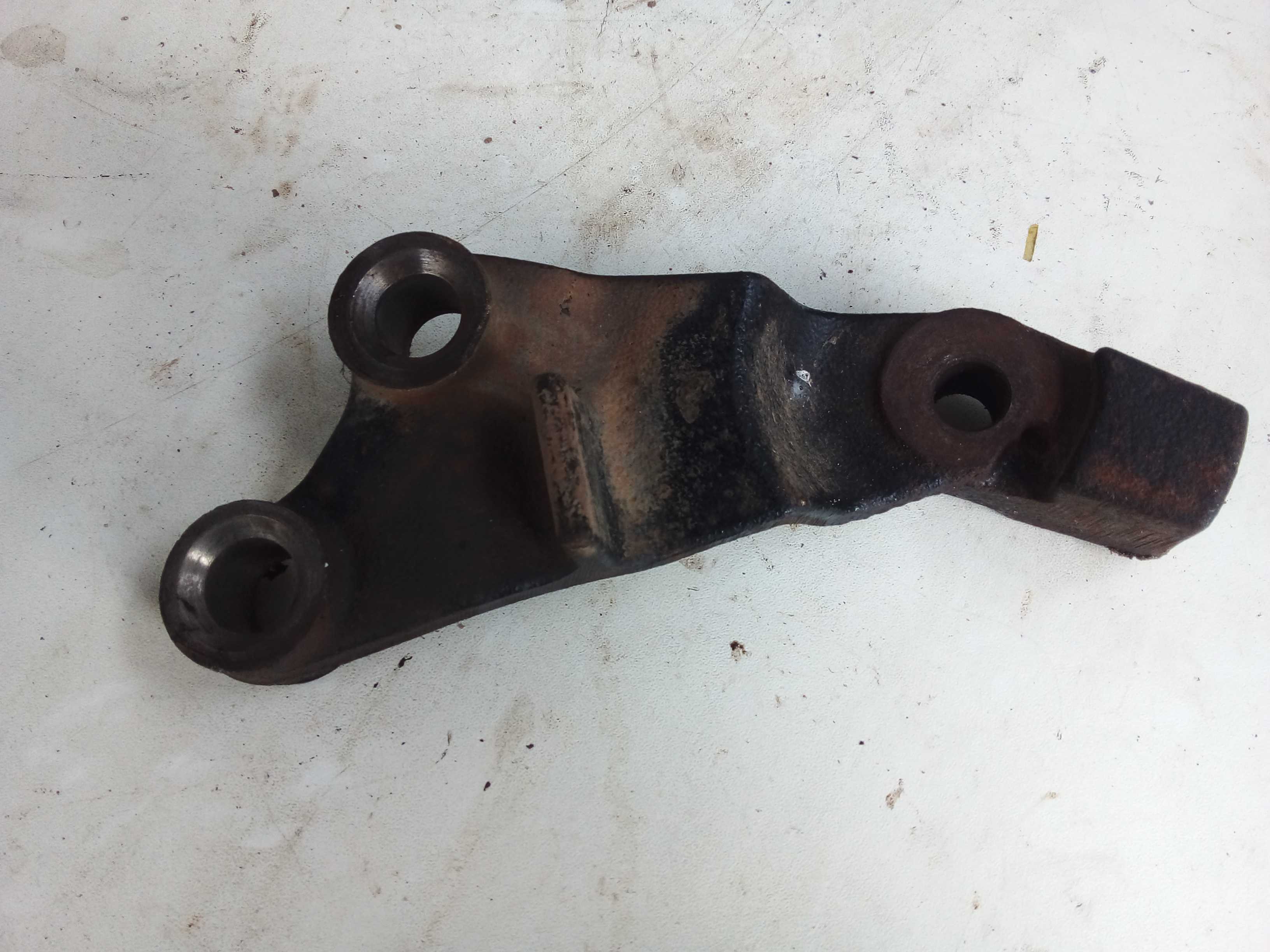 SUPORTE MOTOR LADO ESQUERDO CIVIC 2004 MOTOR 1.7 2