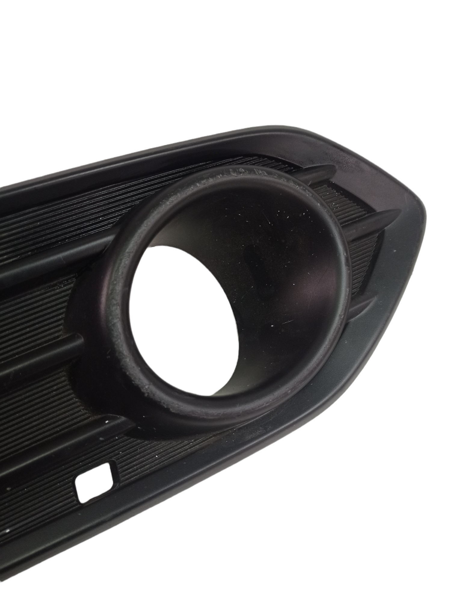 Grade Moldura Farol Milha Direito Honda Hrv 2020 71105t7t 3