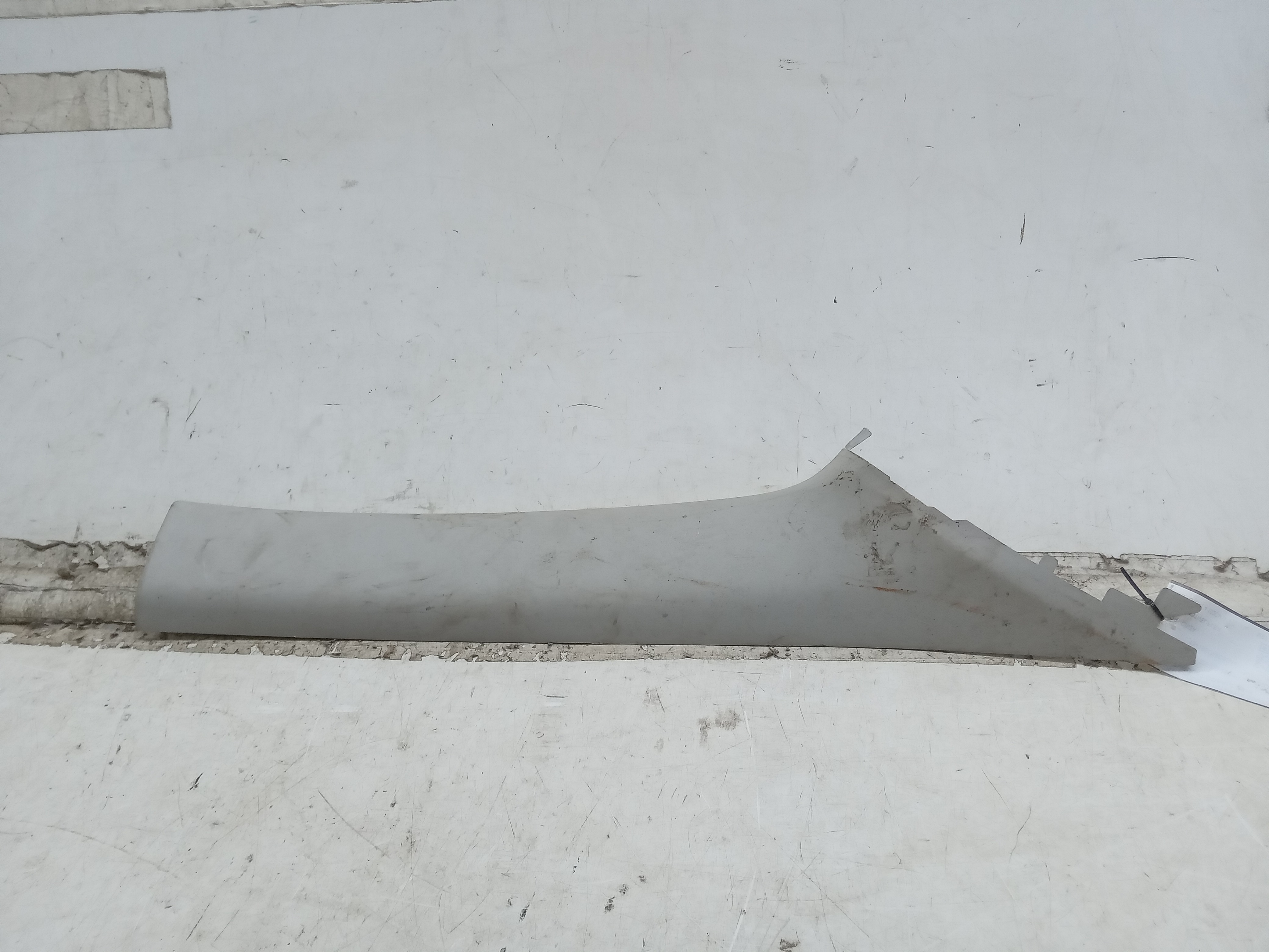 ACABAMENTO COLUNA INTERNA DIANT DIREITA COBALT 2013 2