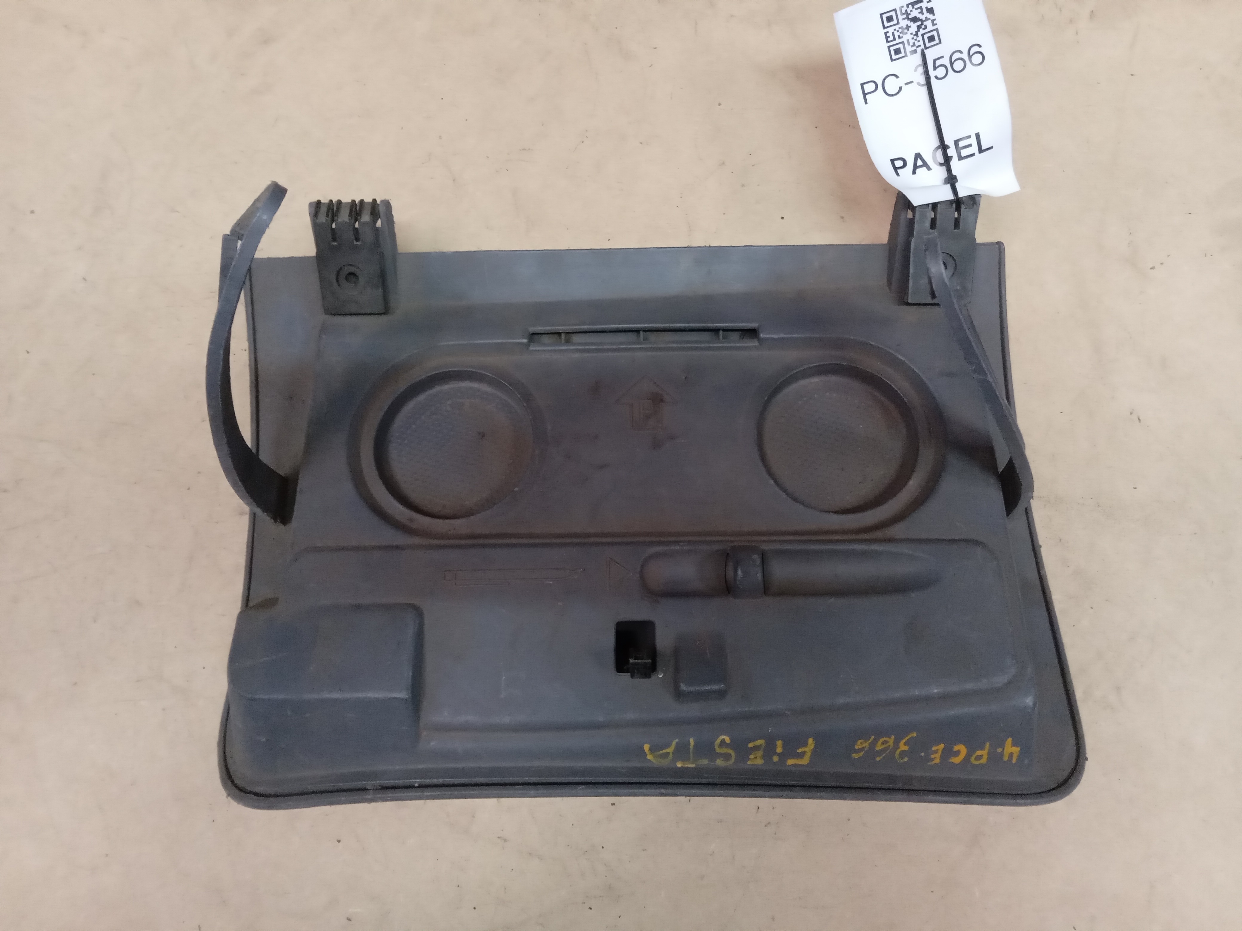 TAMPA PORTA LUVAS FORD FIESTA 1997 2