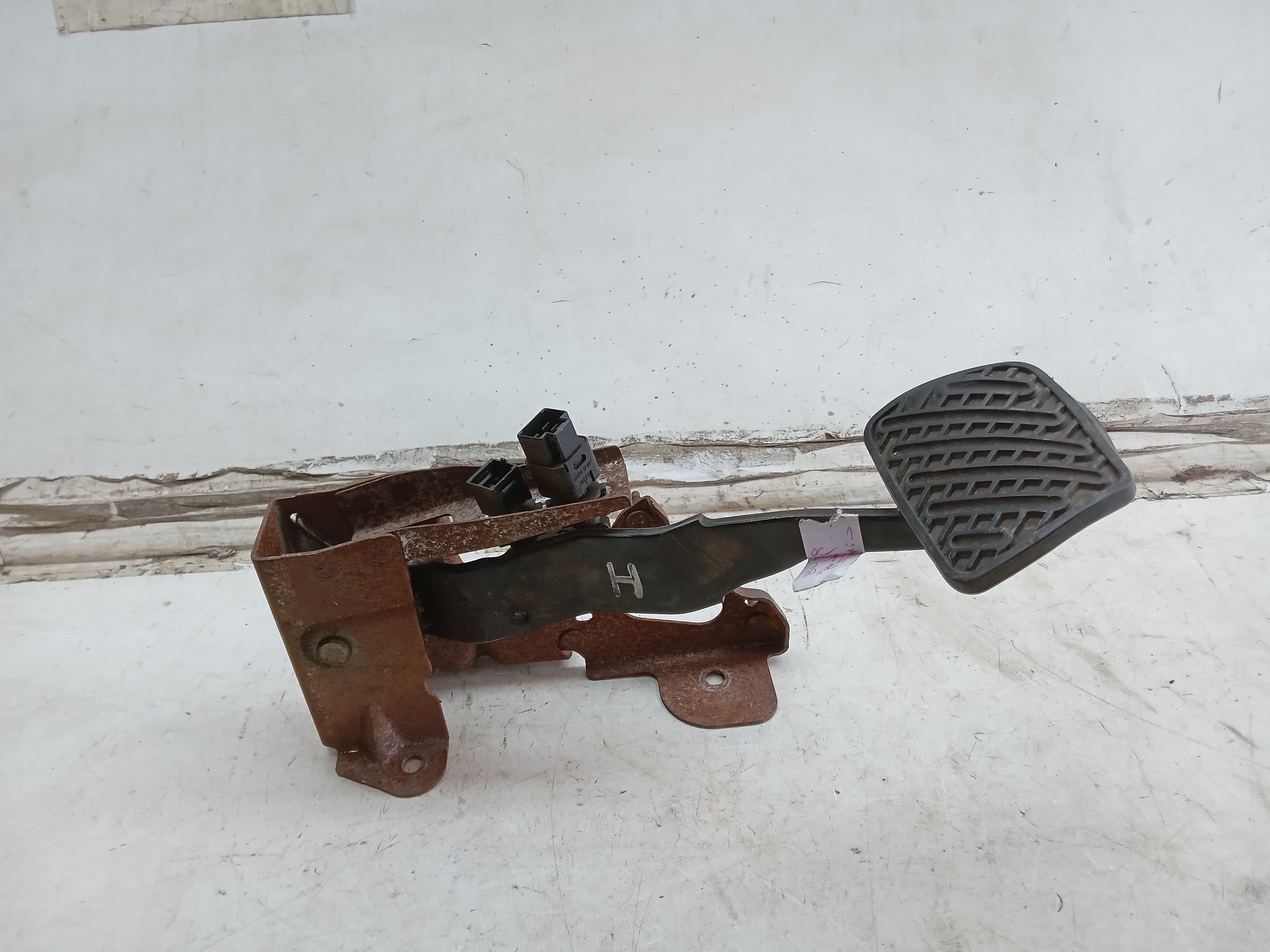 PEDAL FREIO NISSAN  SENTRA 2008 2