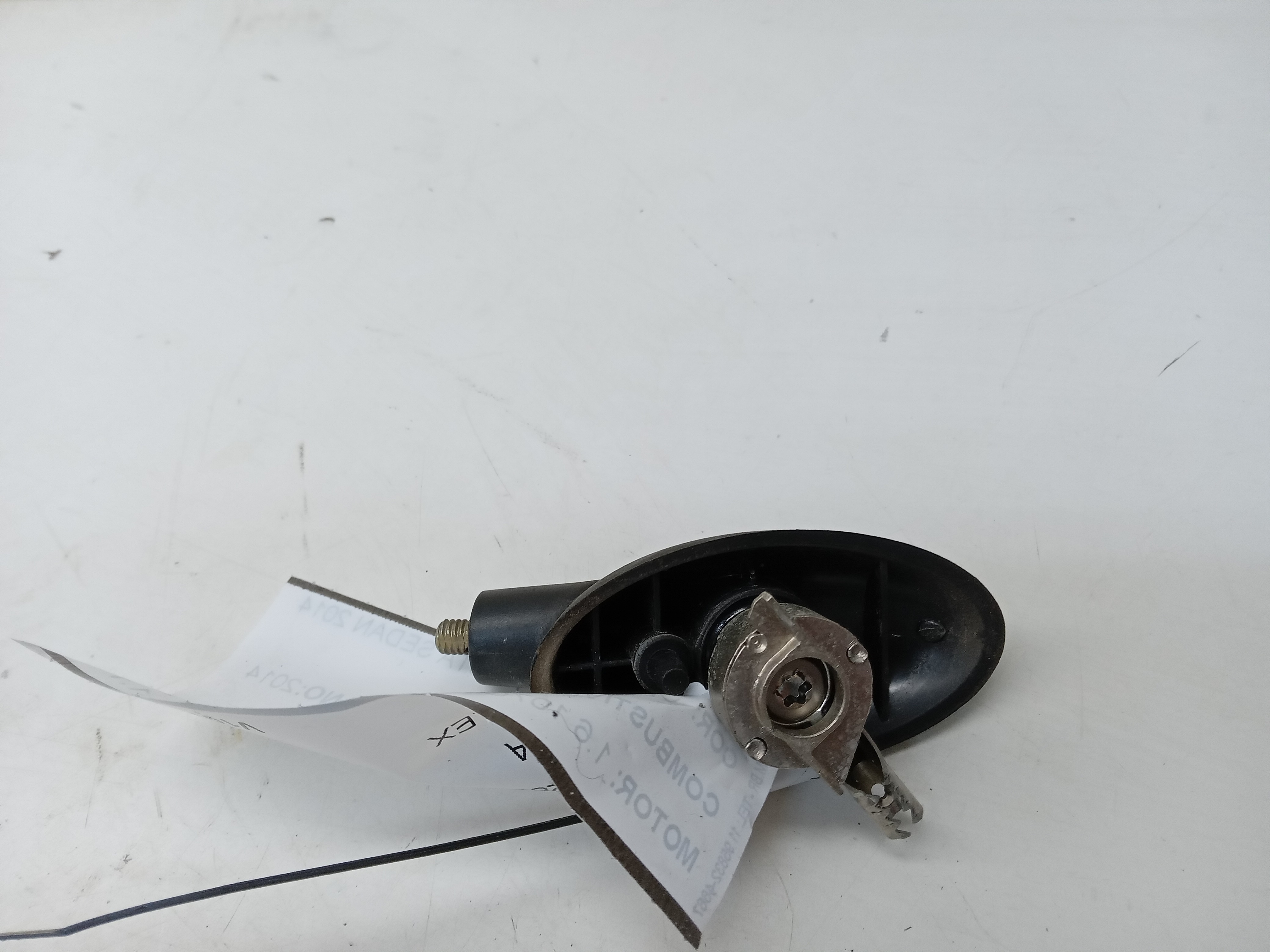 BASE ANTENA FORD FIESTA SEDAN 2014 3