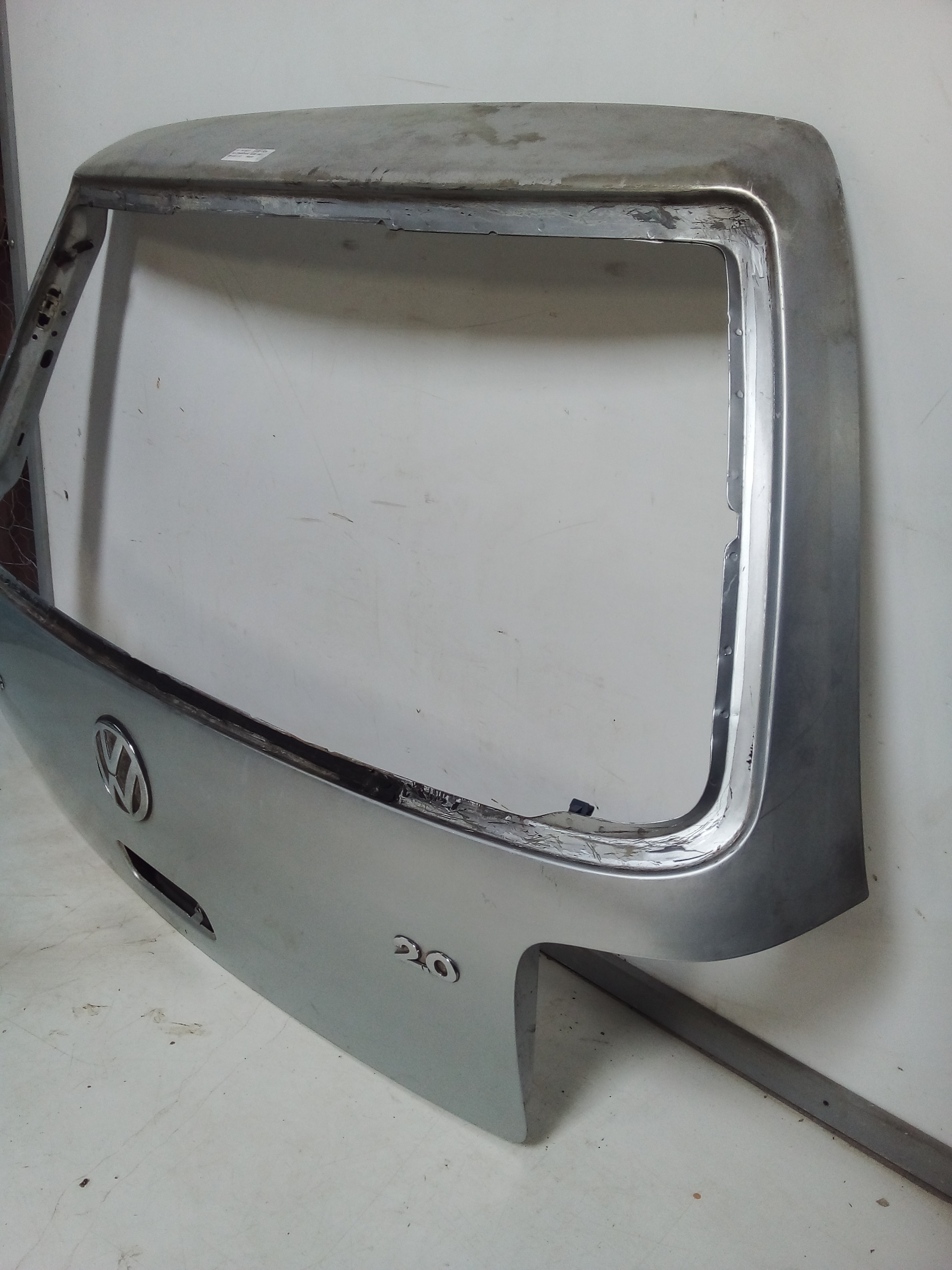 Tampa Traseira Volkswagen Golf 2003 Para Recuperar 4