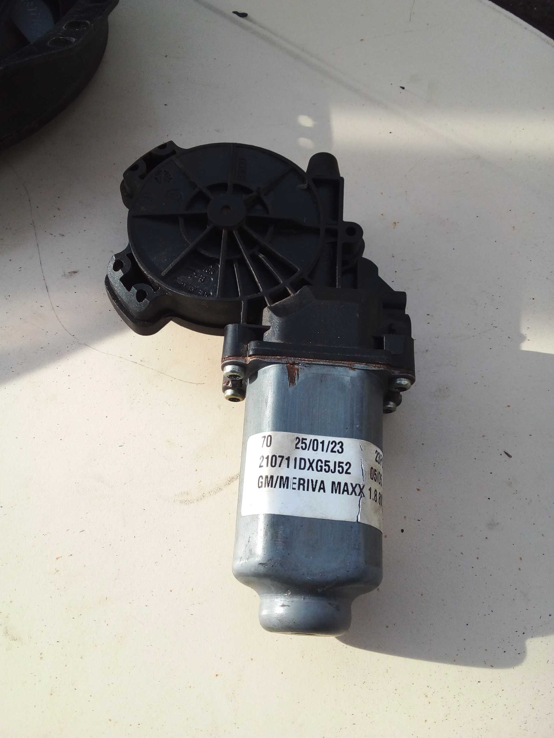 MOTOR MAQUINA VIDRO TRAS DIR MERIVA 2005 400762 2