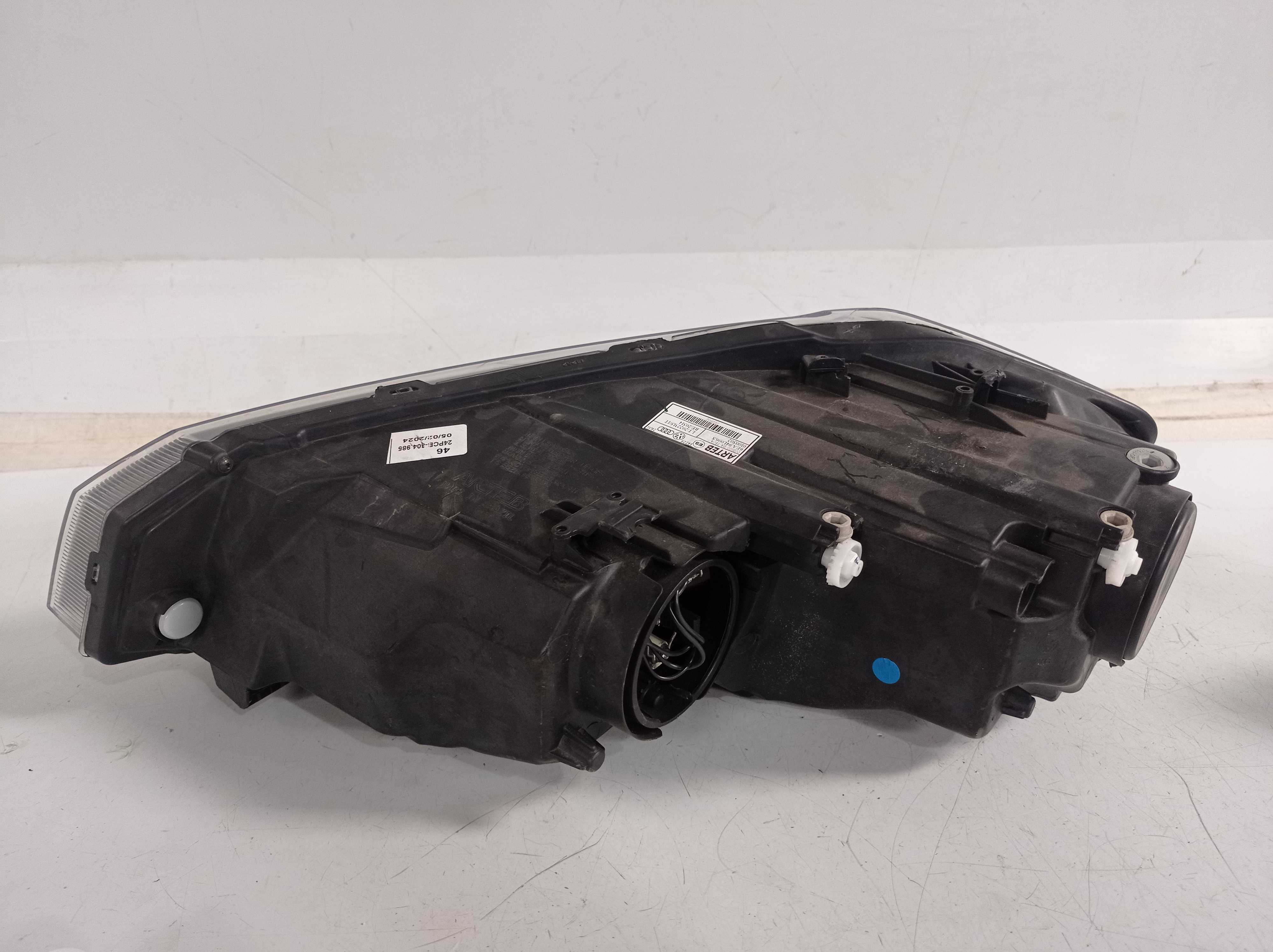 FAROL DIANTEIRO DIREITO VW POLO VIRTUS 2017 A 2019 P RECU 2
