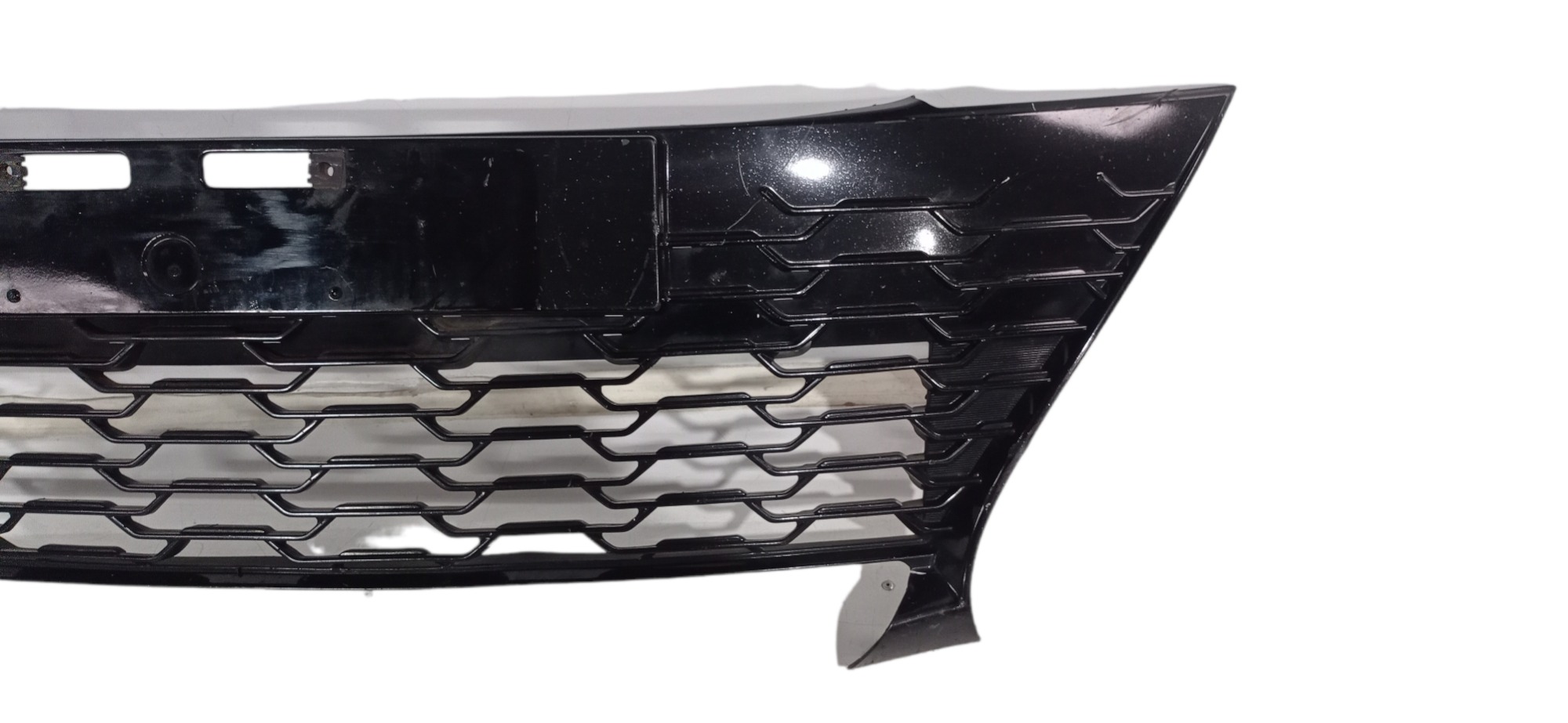 Grade Central Parachoque Dianteiro Yaris Hatch 2017 A 2021  Preto Xxxx 2