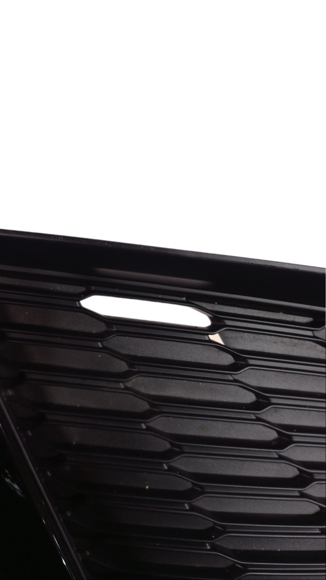 Moldura Grade Farol Milha Direito Audi 2017 A 2019 6