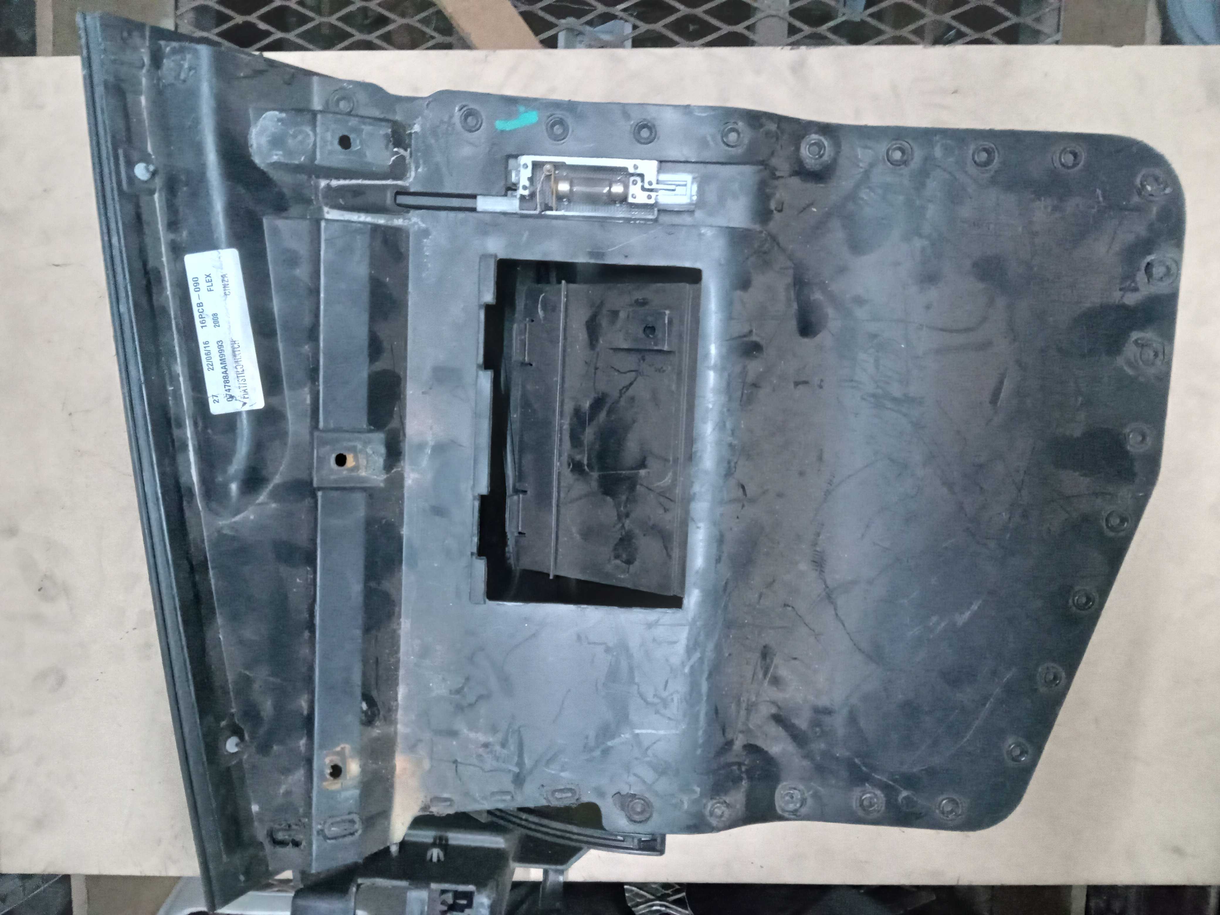 PORTA LUVAS FIAT STILO 2008 2