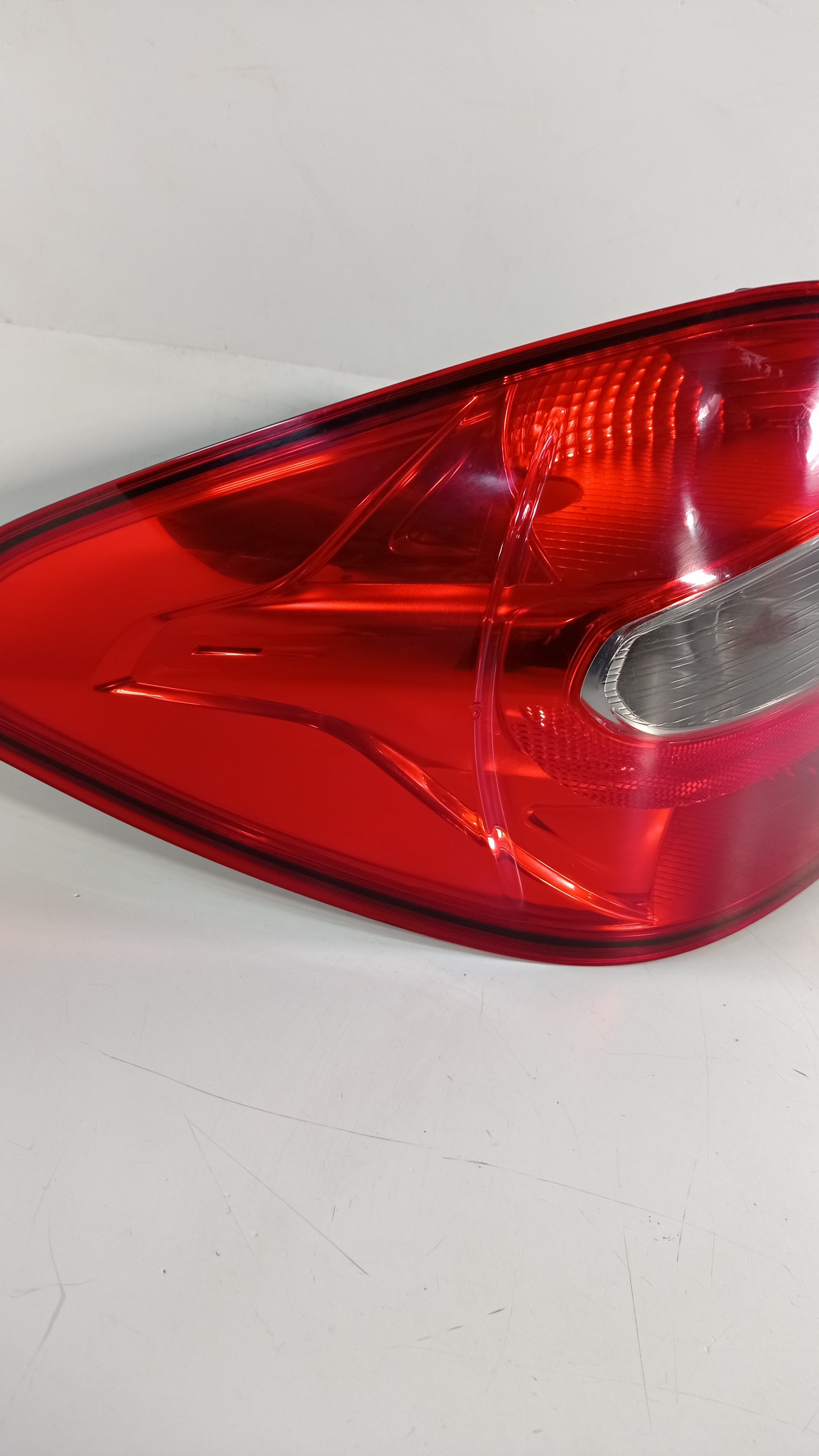 Lanterna Traseira Esquerda Ford Ka Sedan 2014 2016 Recu 3