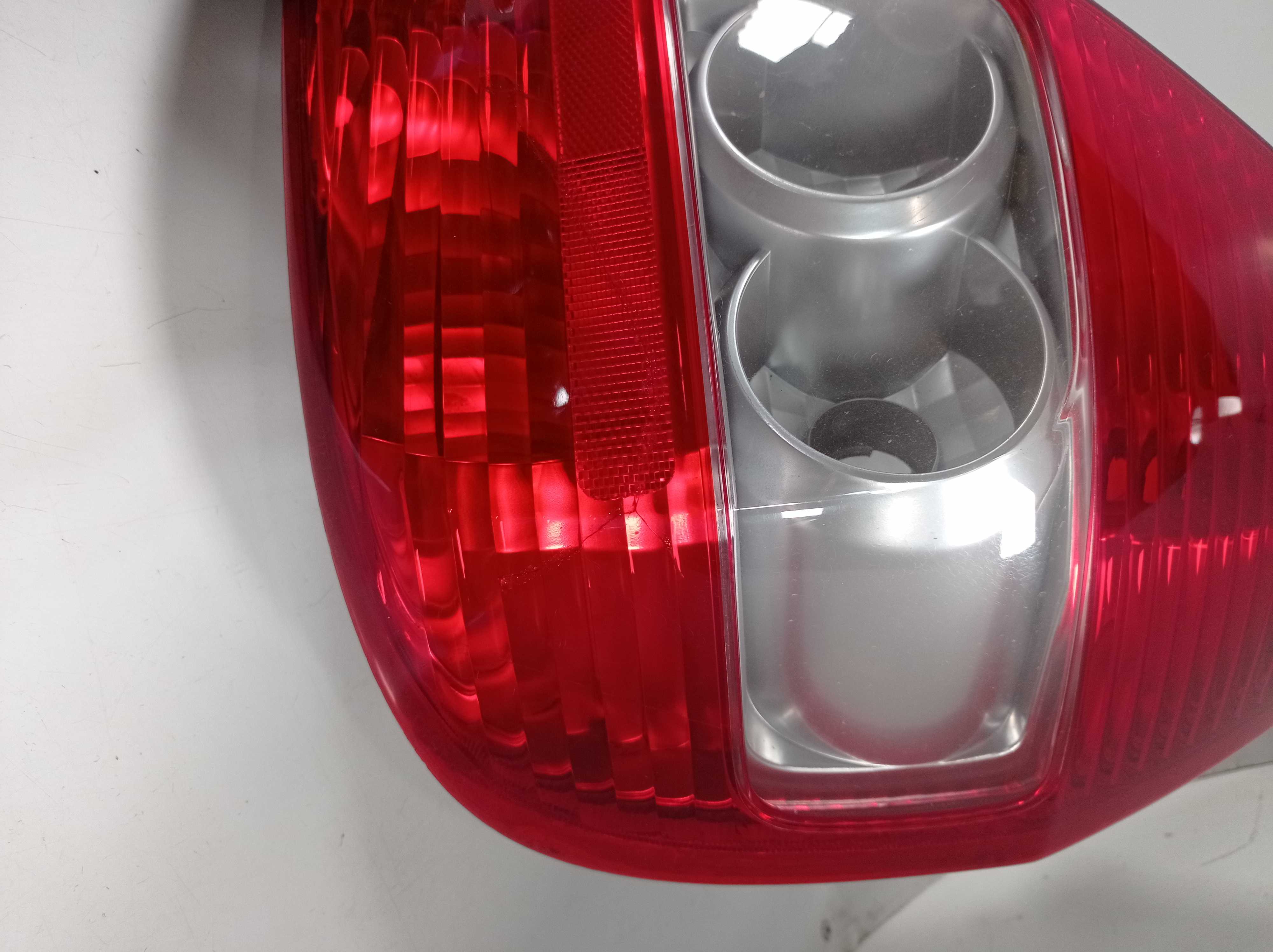 LANTERNA TRASEIRA DIREITA HONDA FIT 2006 A 2008 RECUPERADA 3