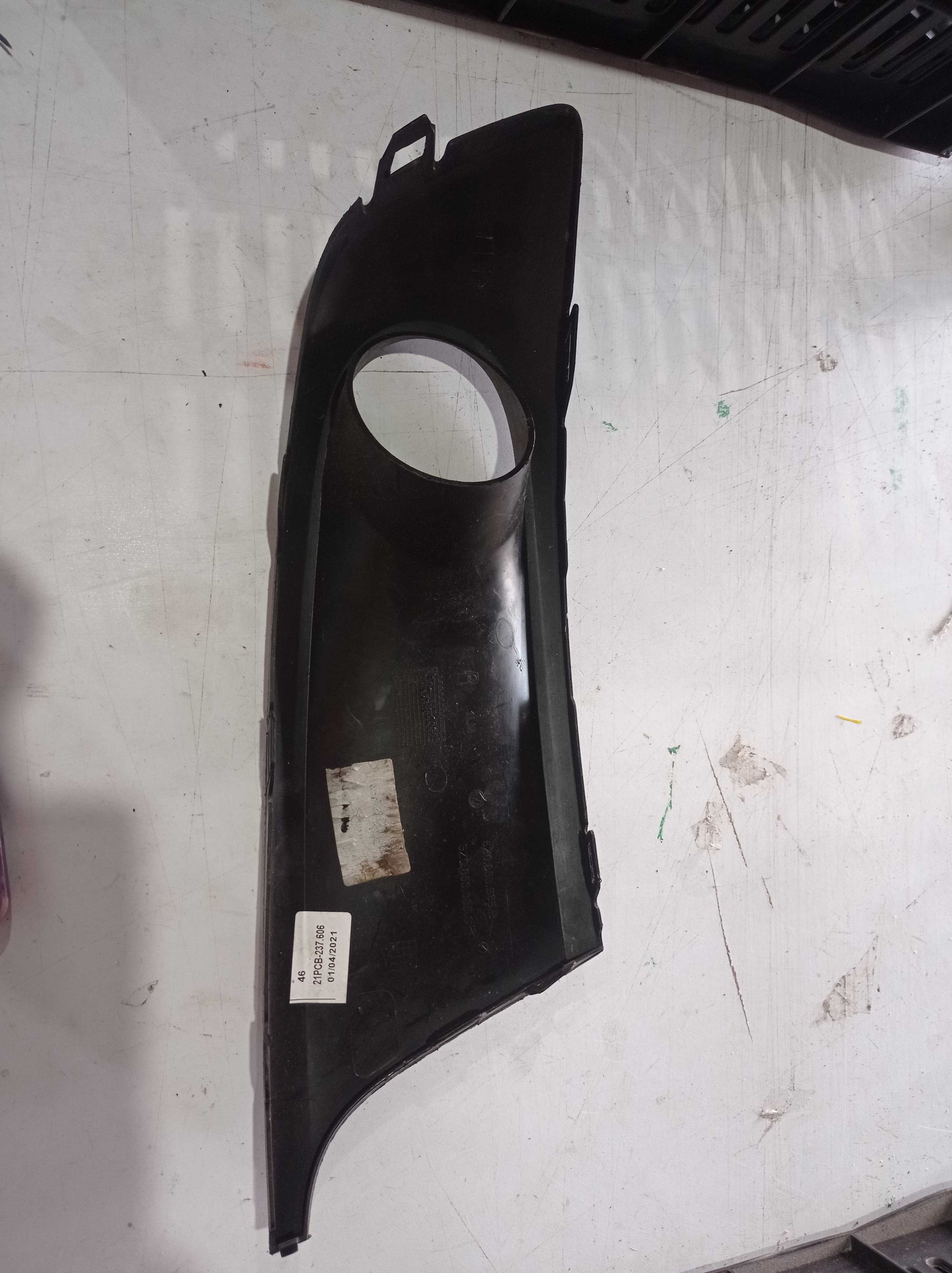 MOLDURA GRADE FAROL MILHA ESQUERDO VW FOX GOL G3 2010 2