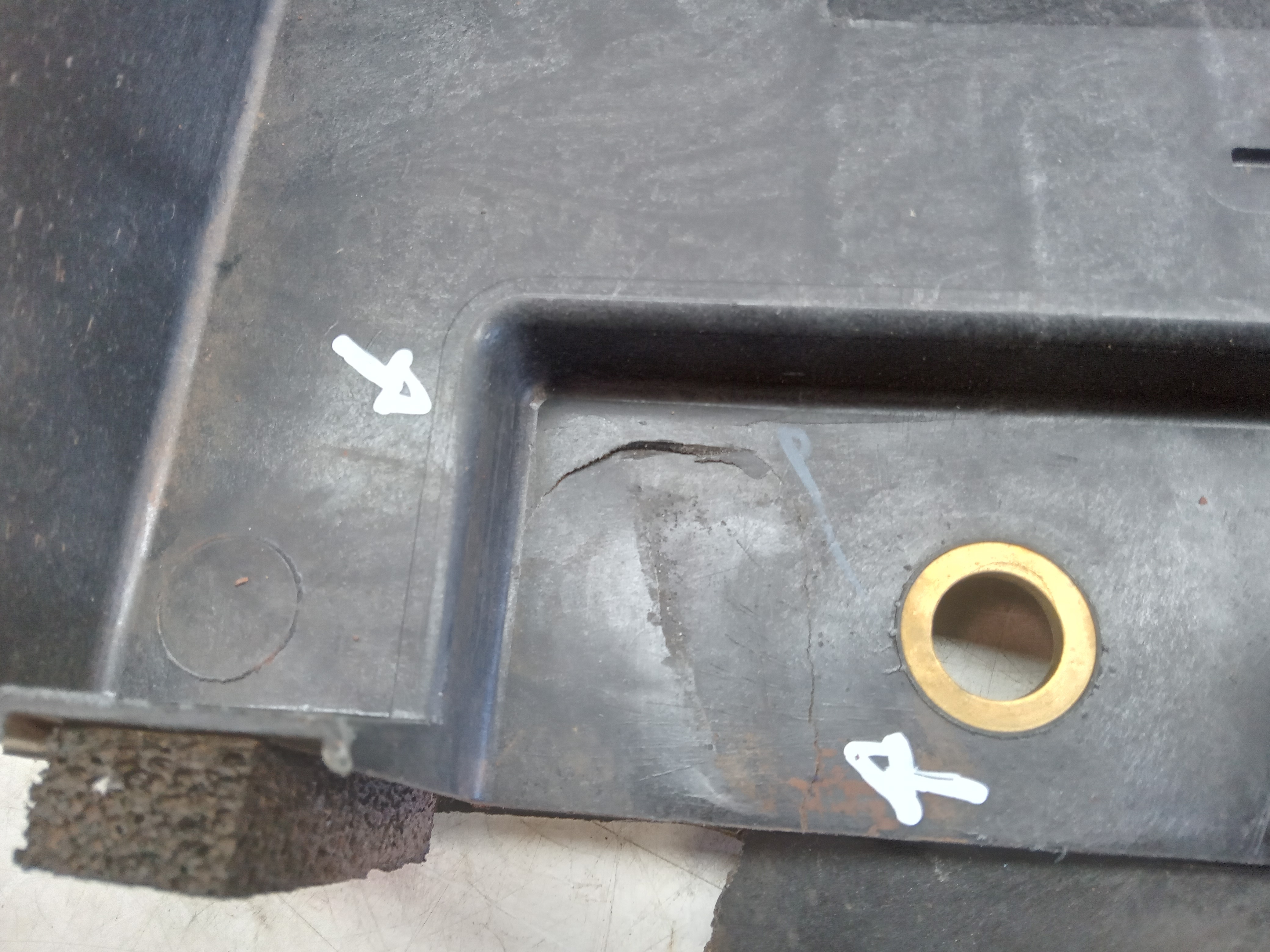 Suporte Caixa Bateria Renault Master 2021 Para Recuperar 7