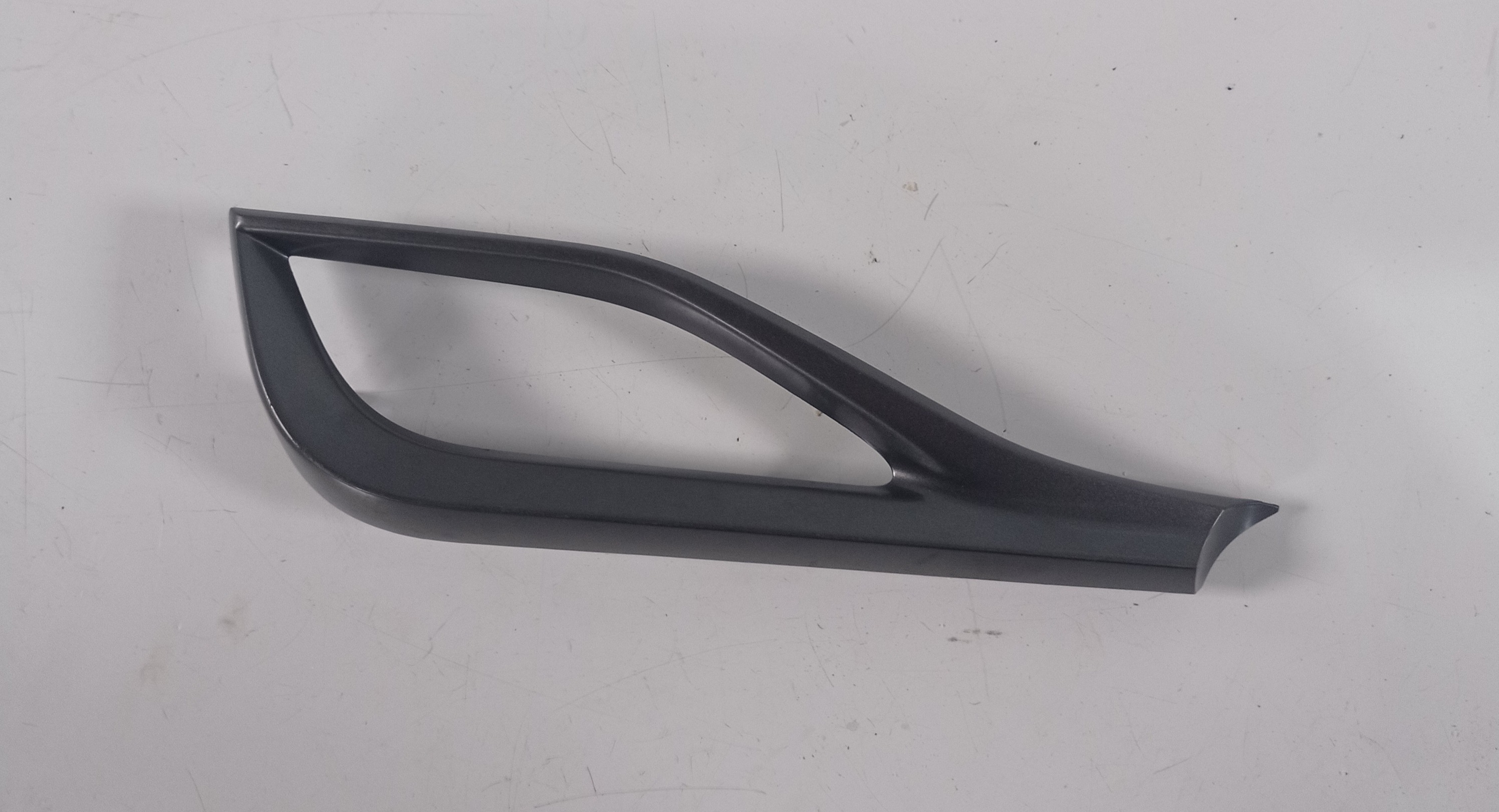550110d130 Moldura Difusor Esq Painel Toyota Yaris 2020 2022