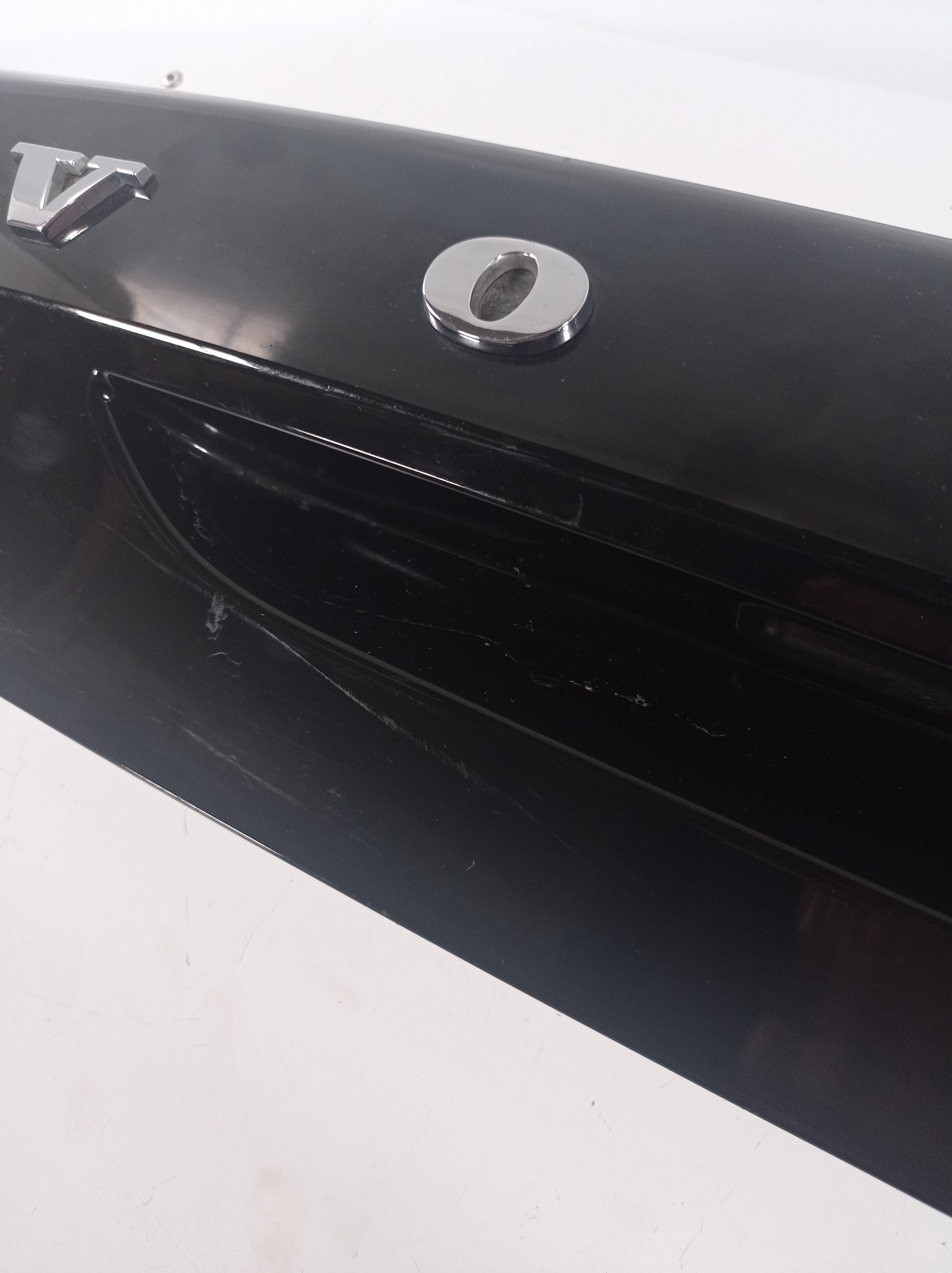 31301301 Aplique Tampa Traseira Volvo V40 2014 2015 6