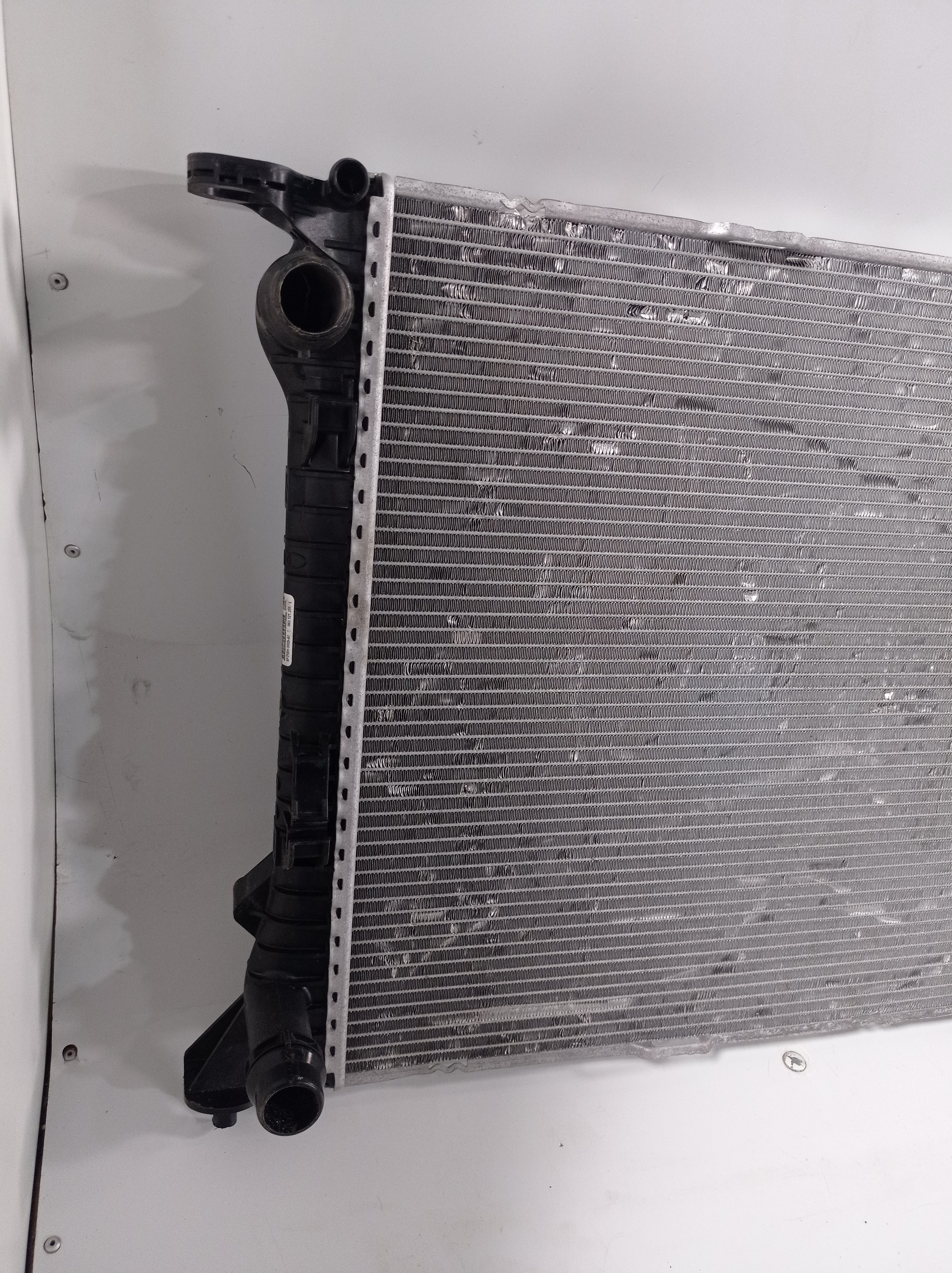 Radiador Audi Q3 Q5 A5 A6 Original 8k0121251l 5