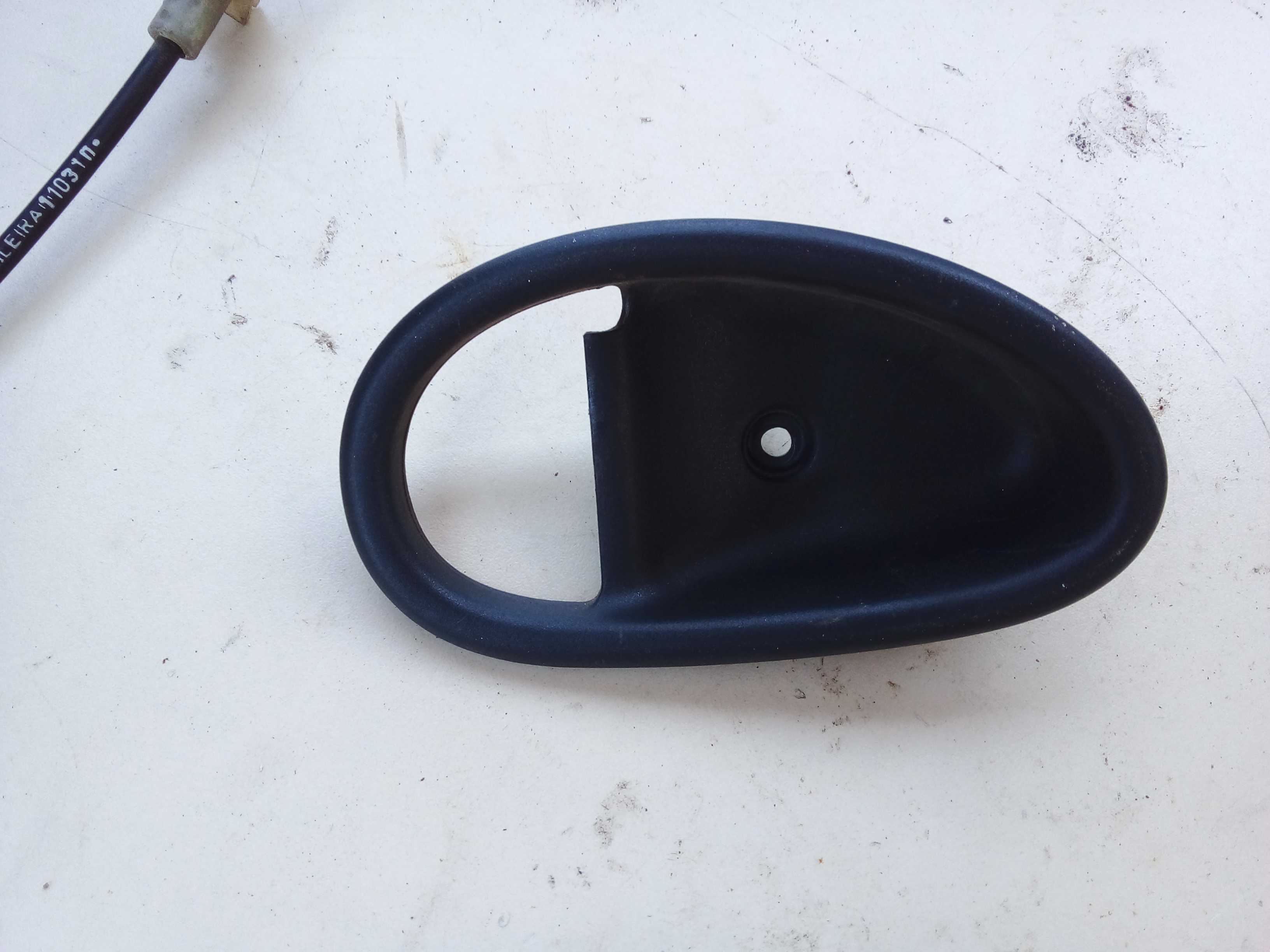 MOLDURA INT MAÇANETA PORTA DIREITA  PALIO SAPAO 2010 2